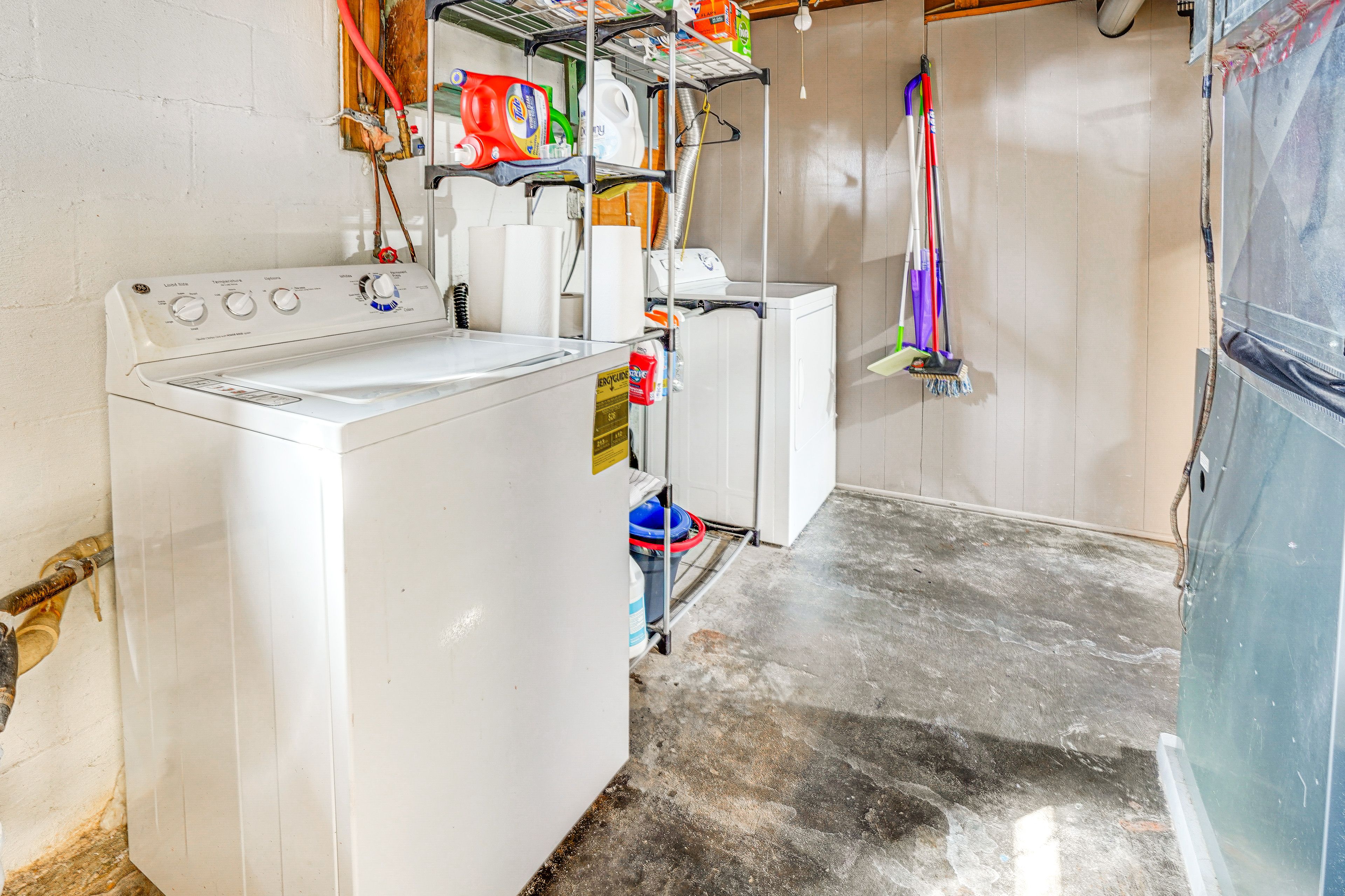 Washer & Dryer | Basement Level