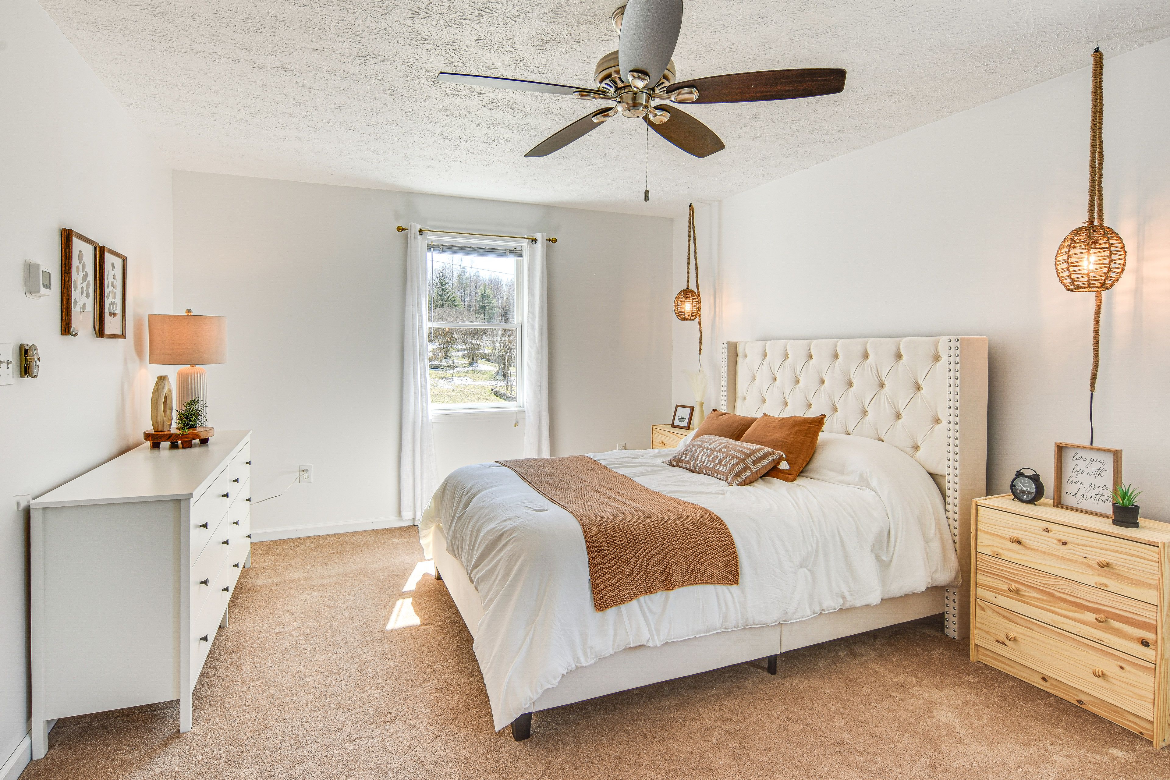 Bedroom 1 | Queen Bed | 1st Floor | Linens Provided | En-Suite Bathroom