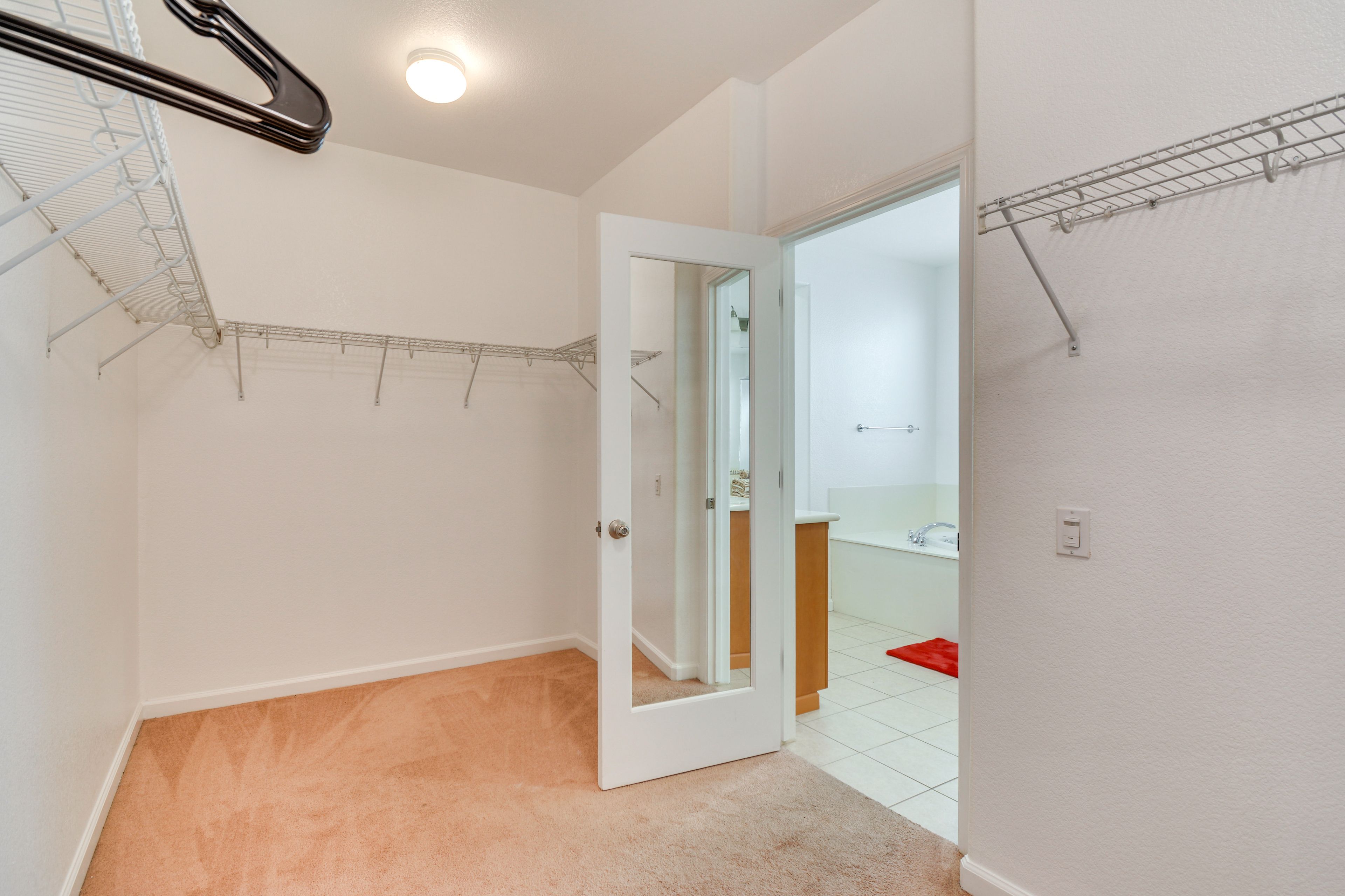 Walk-In Closet | 1st Floor
