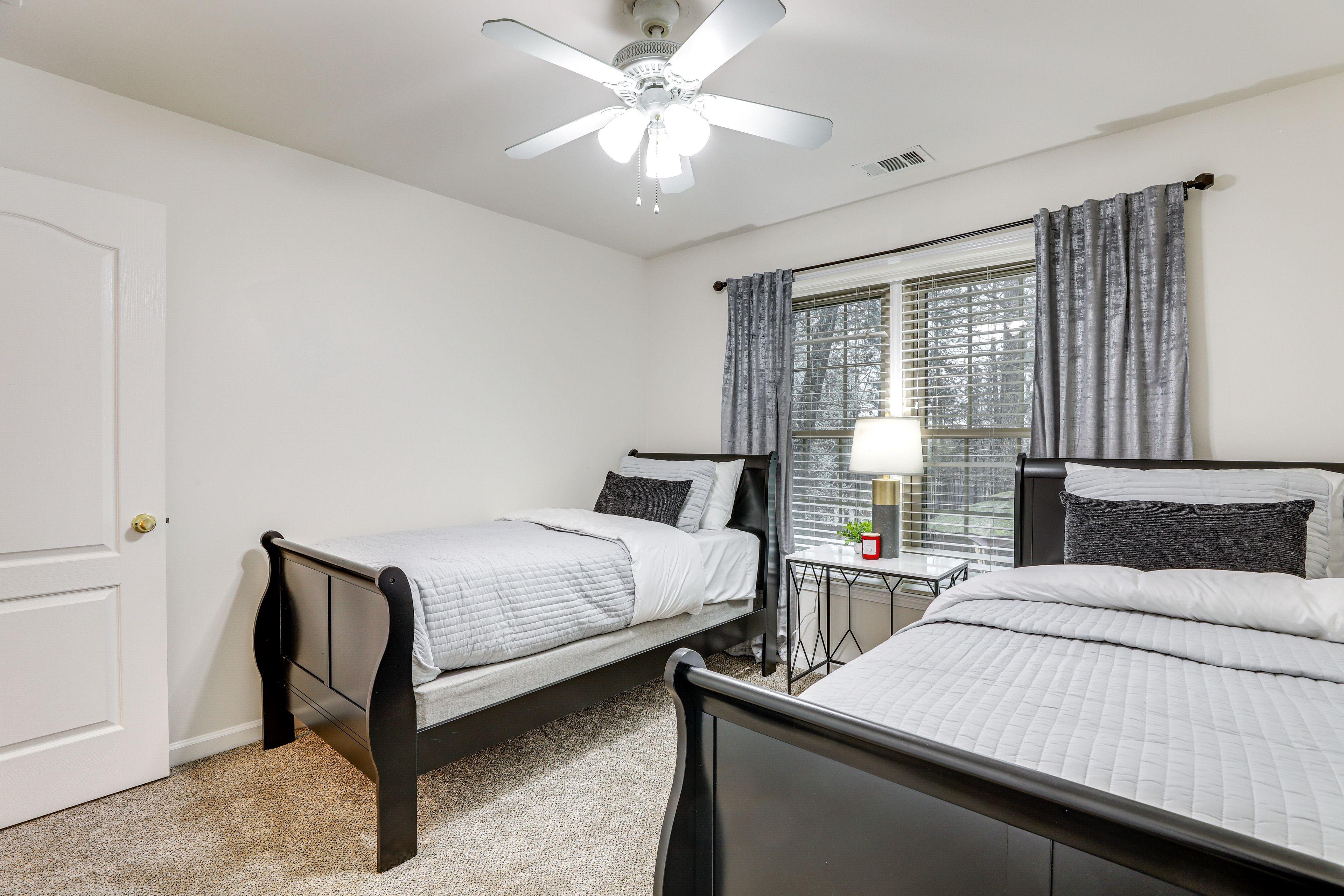 Bedroom 4 | 2nd Floor | 2 Twin Beds