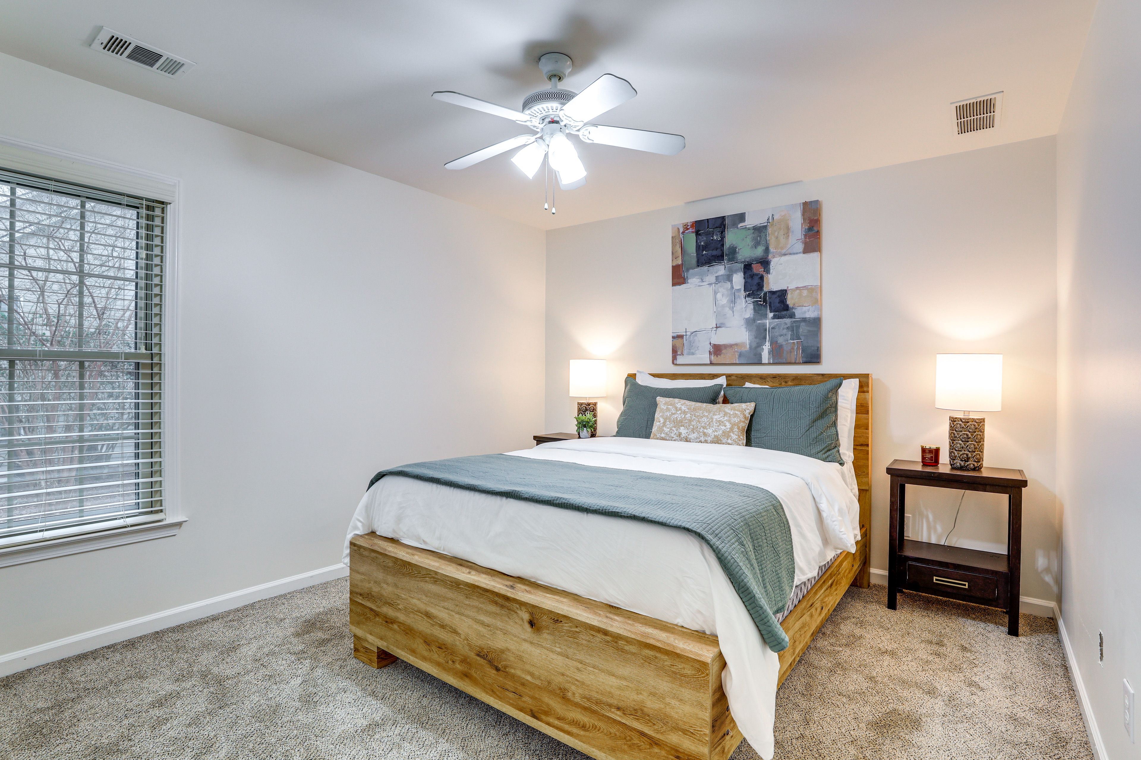 Bedroom 2 | 2nd Floor | Queen Bed