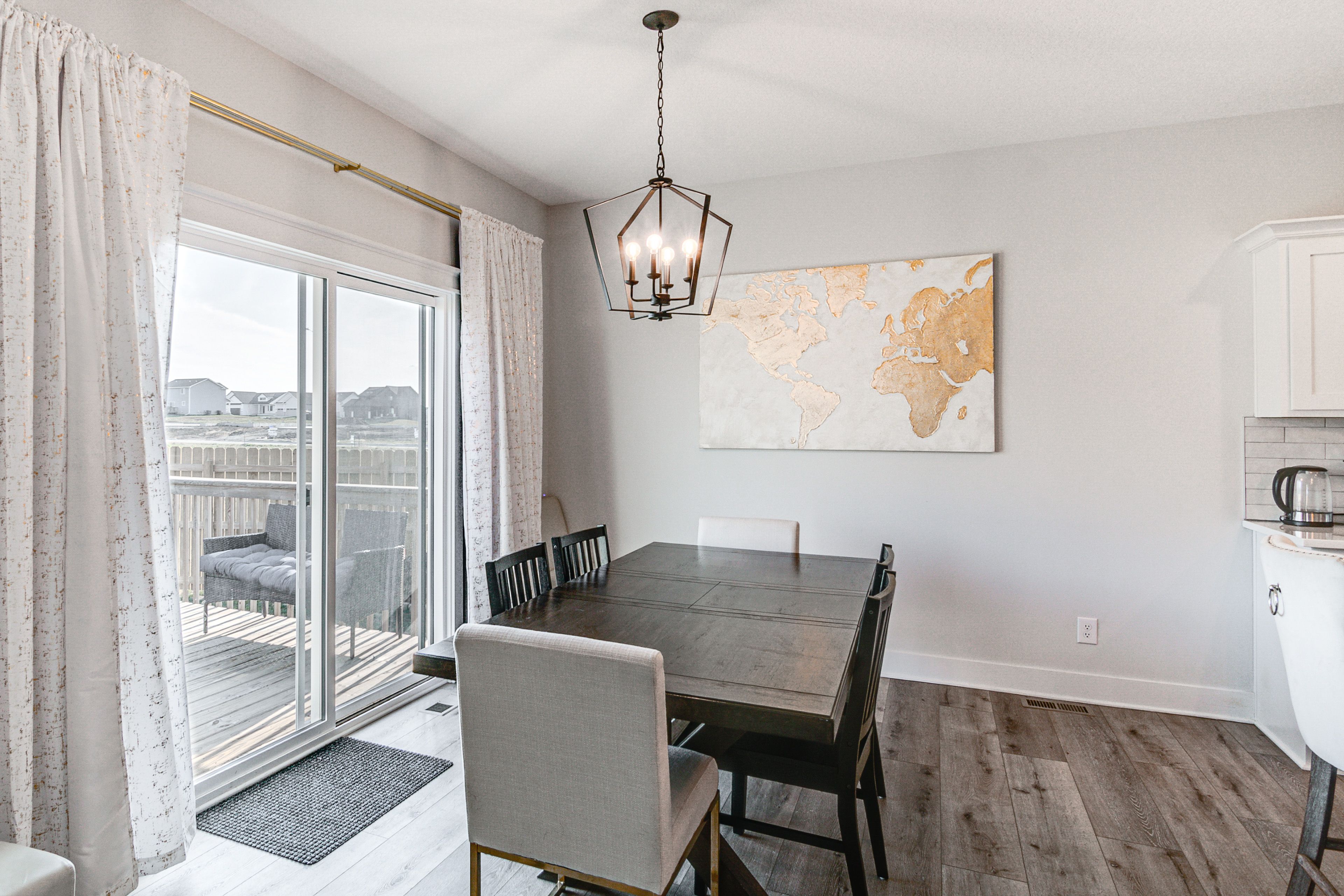 Dining Area | Dishware & Flatware | Main Level
