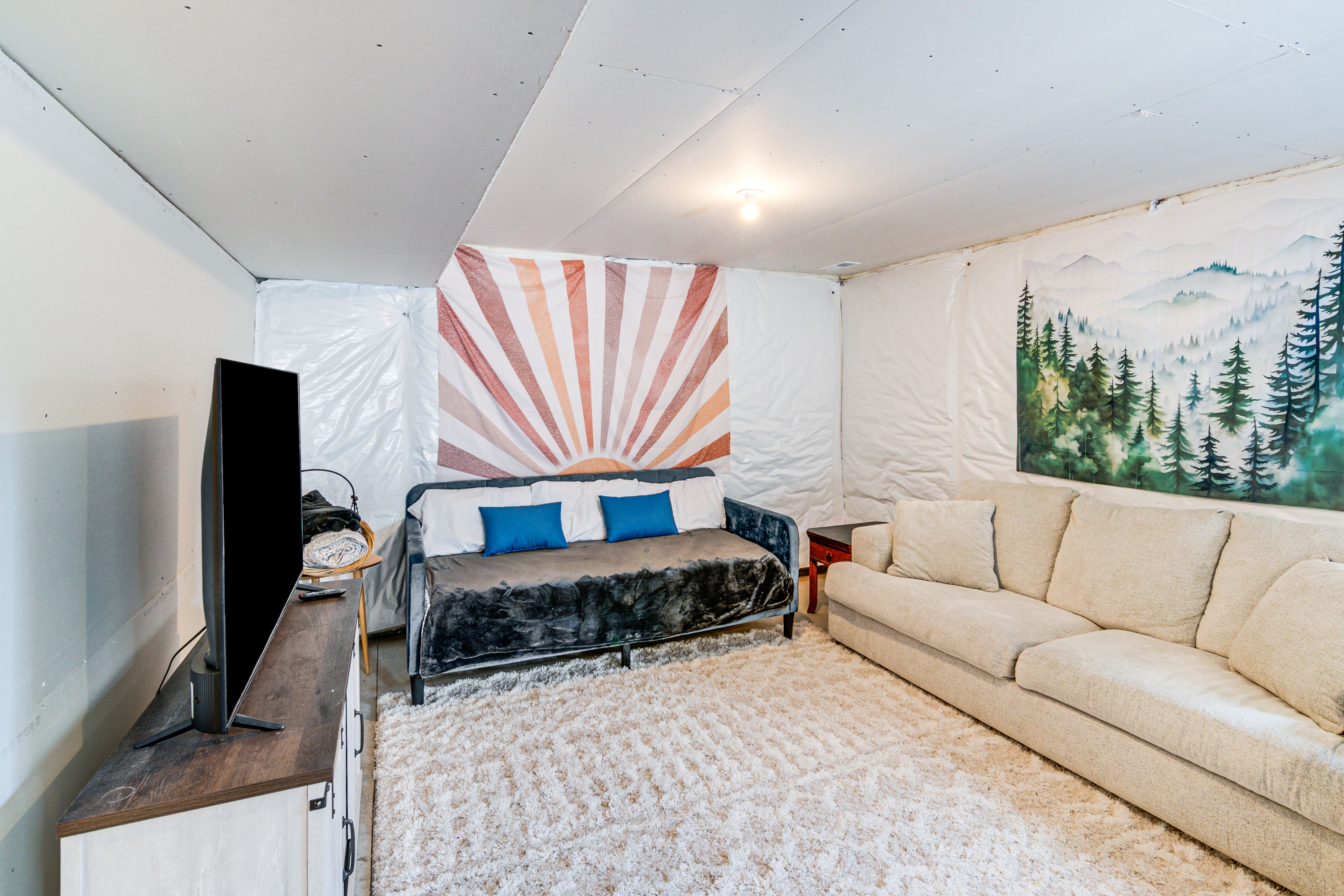 Basement | Queen Sleeper Sofa | Twin Daybed | Full Daybed w/ Twin Trundle