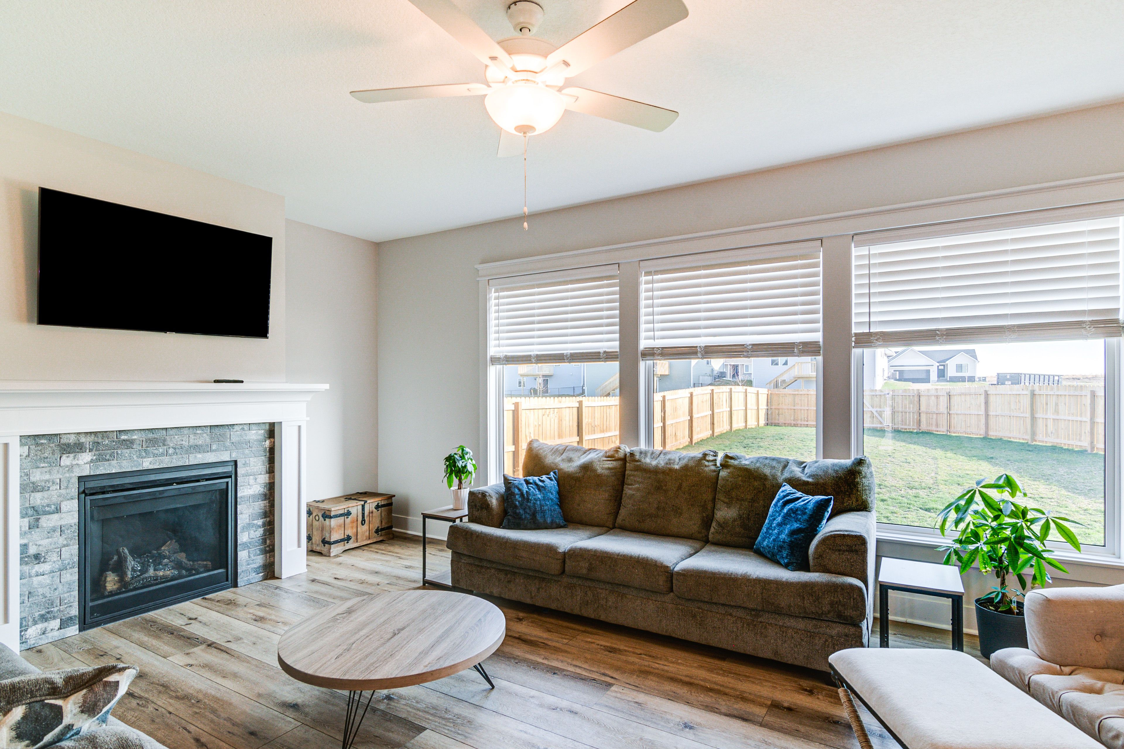 Living Room | Free WiFi | Central A/C | Main Level