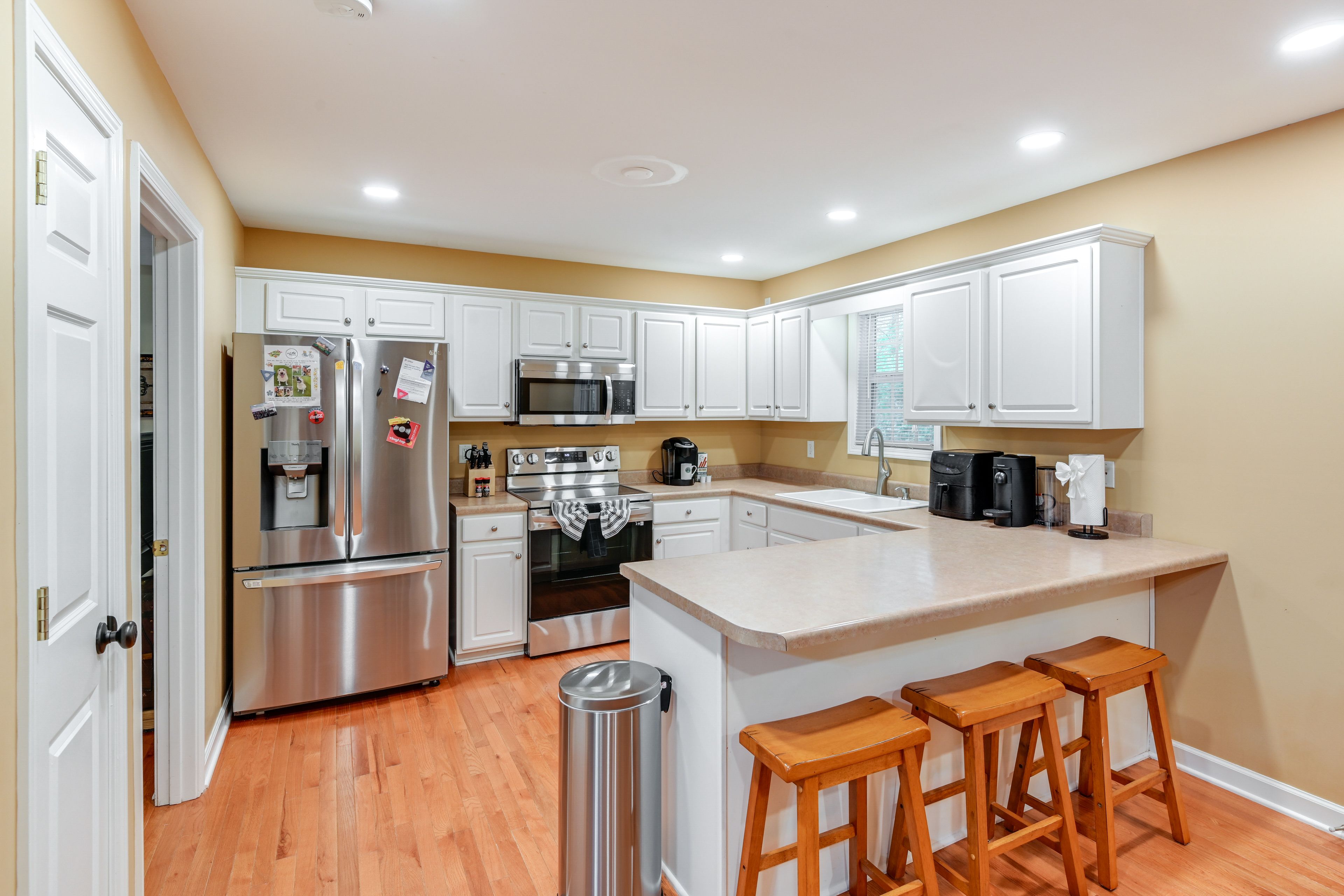 Kitchen | Cooking Basics | Keurig Pod Coffee Maker | Nespresso Machine