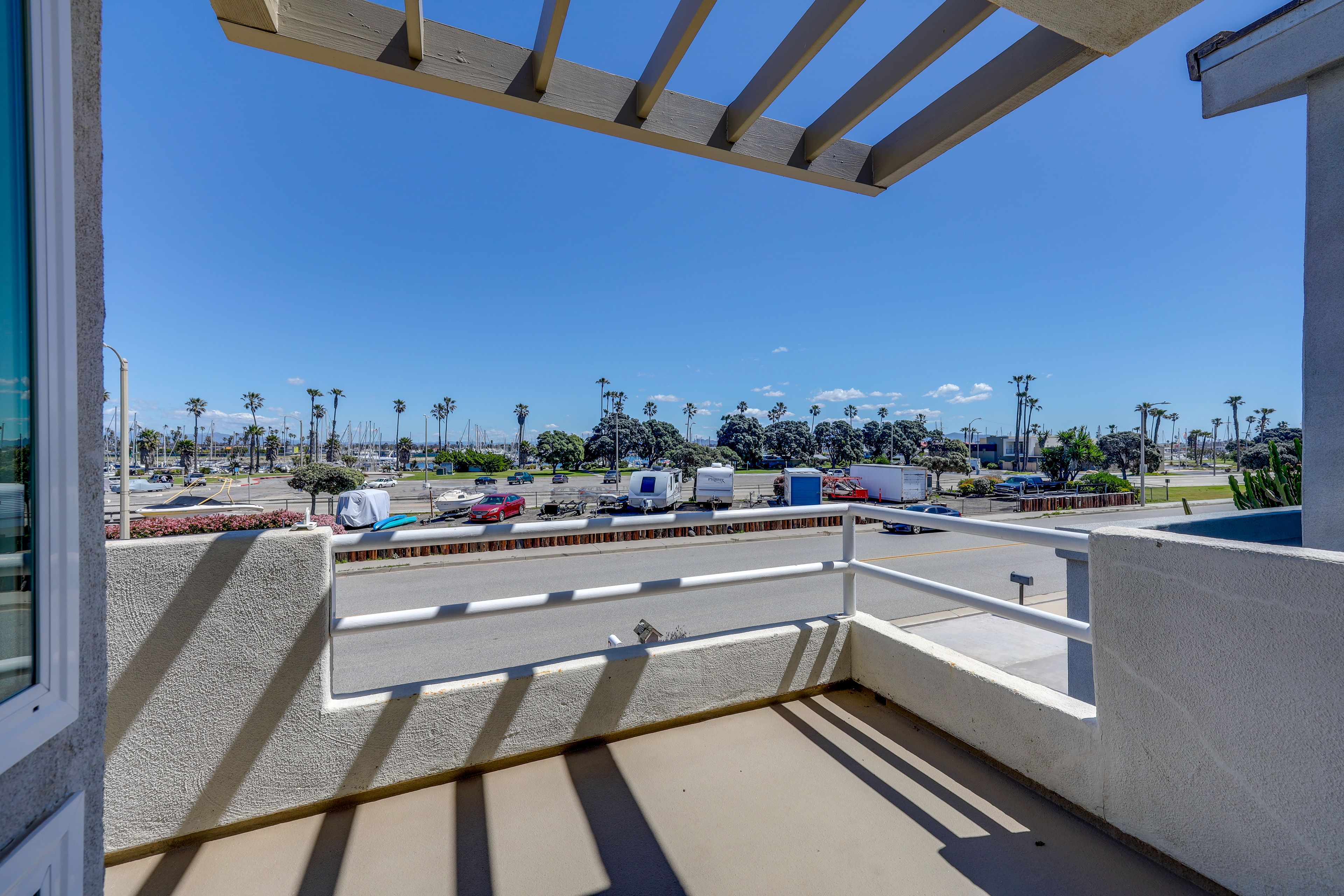 Balcony 1 | Water Views