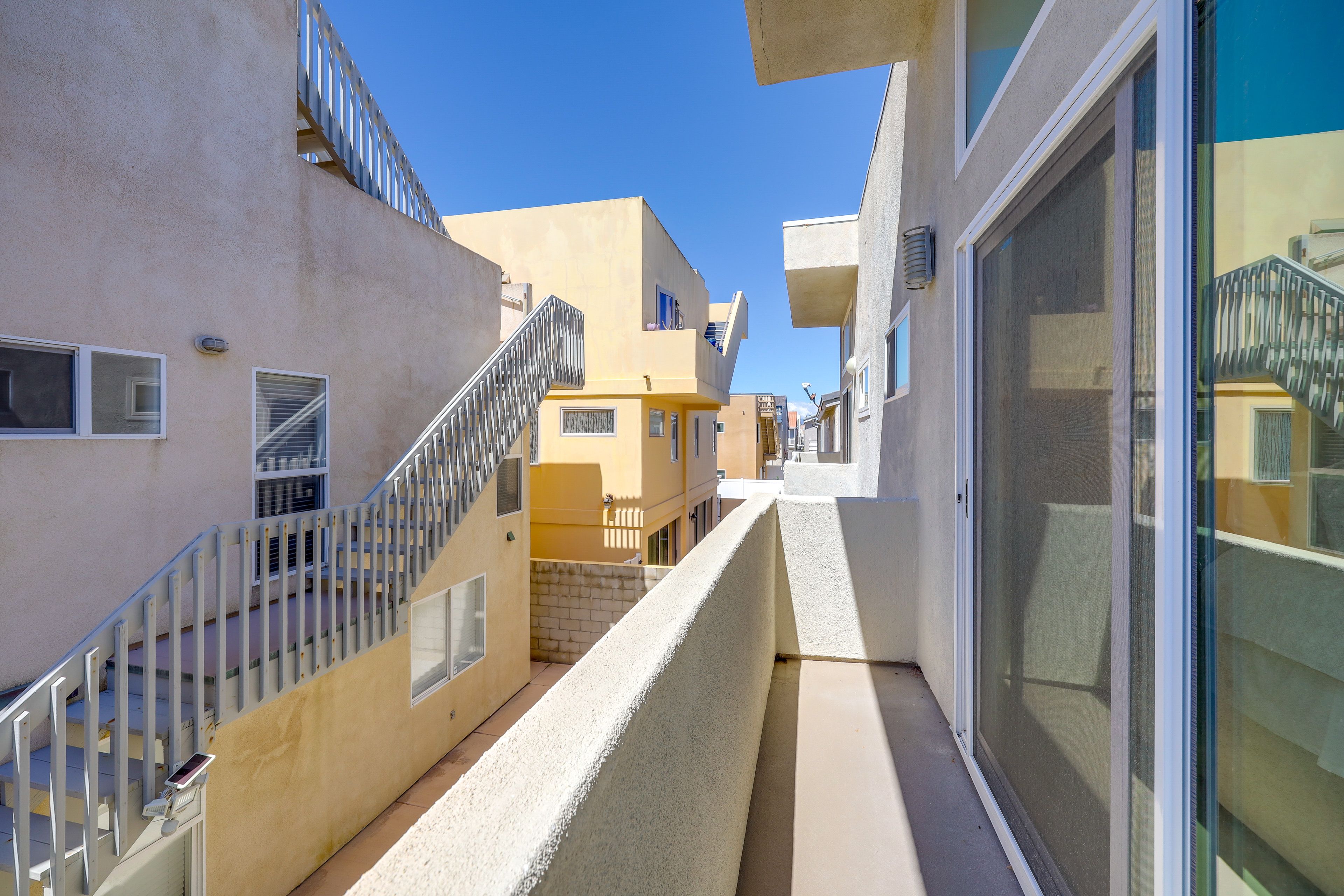 Balcony 2