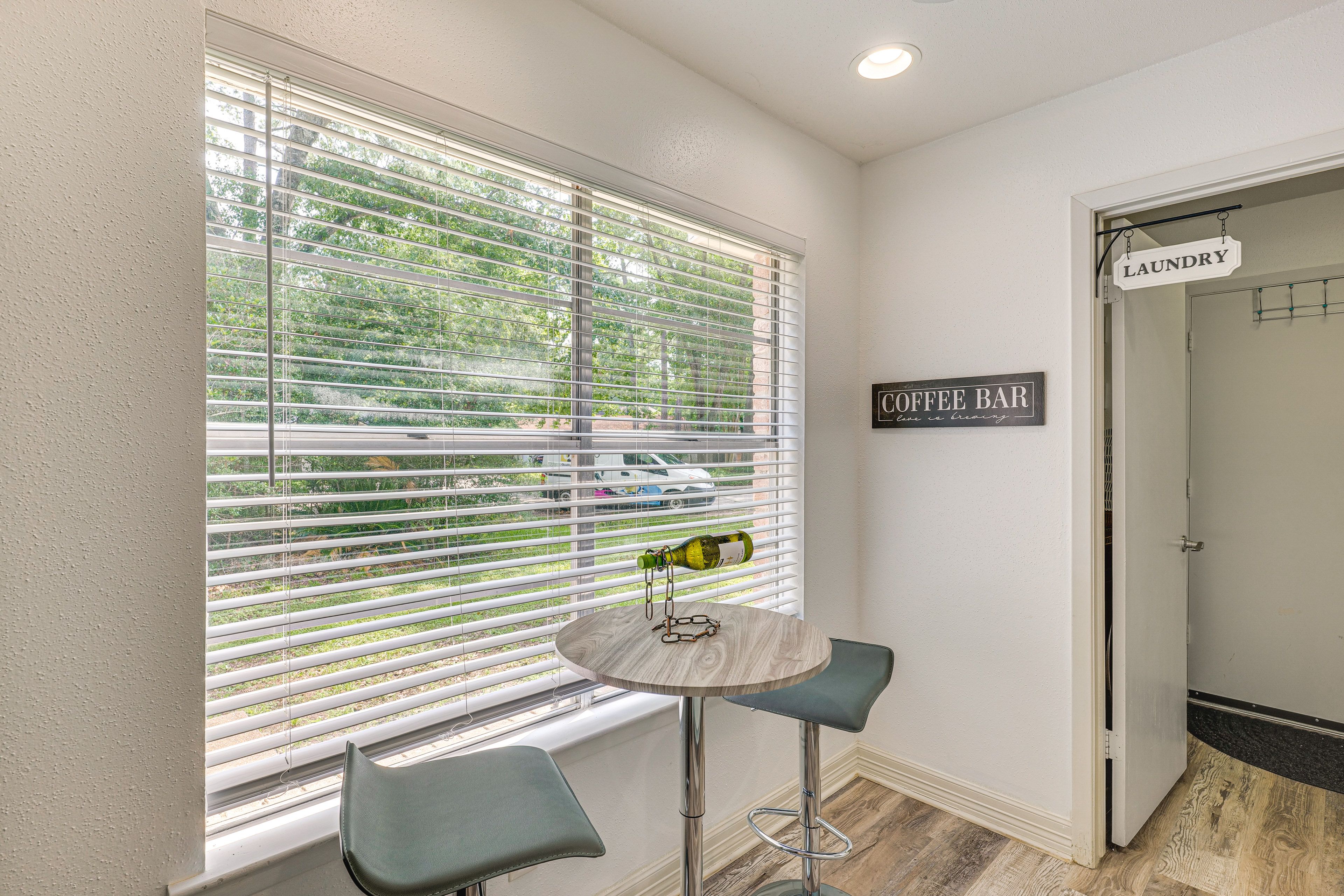 Laundry Room | Washer & Dryer