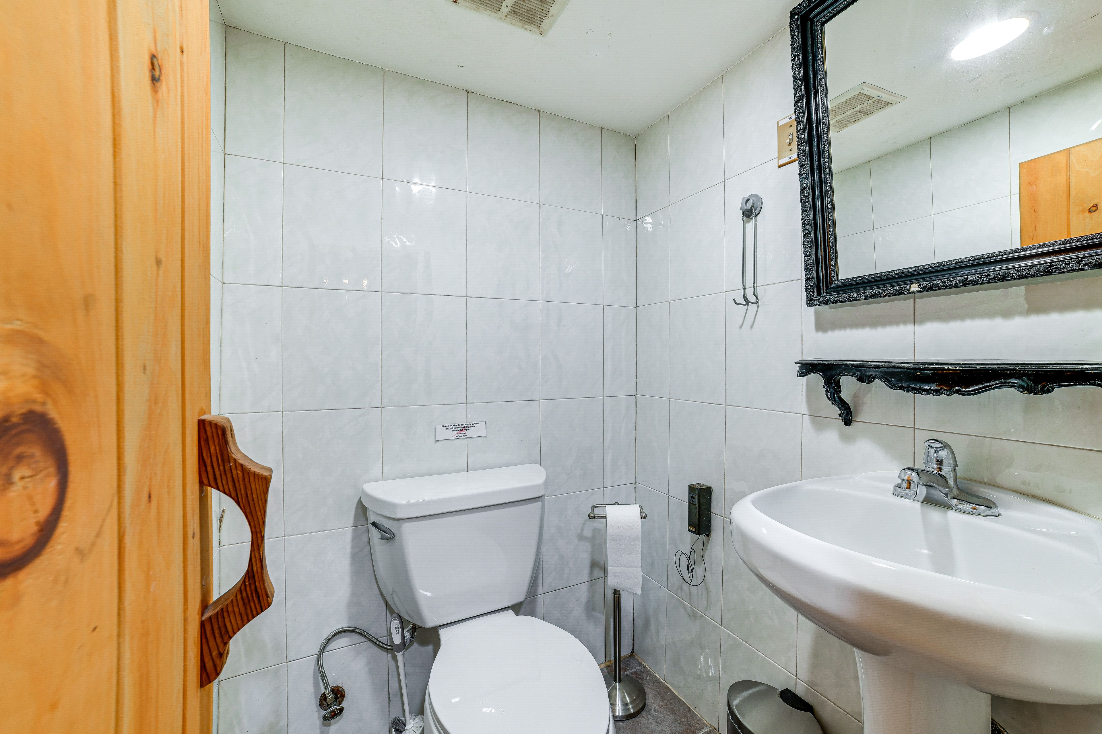 Half Bathroom | Lower Level