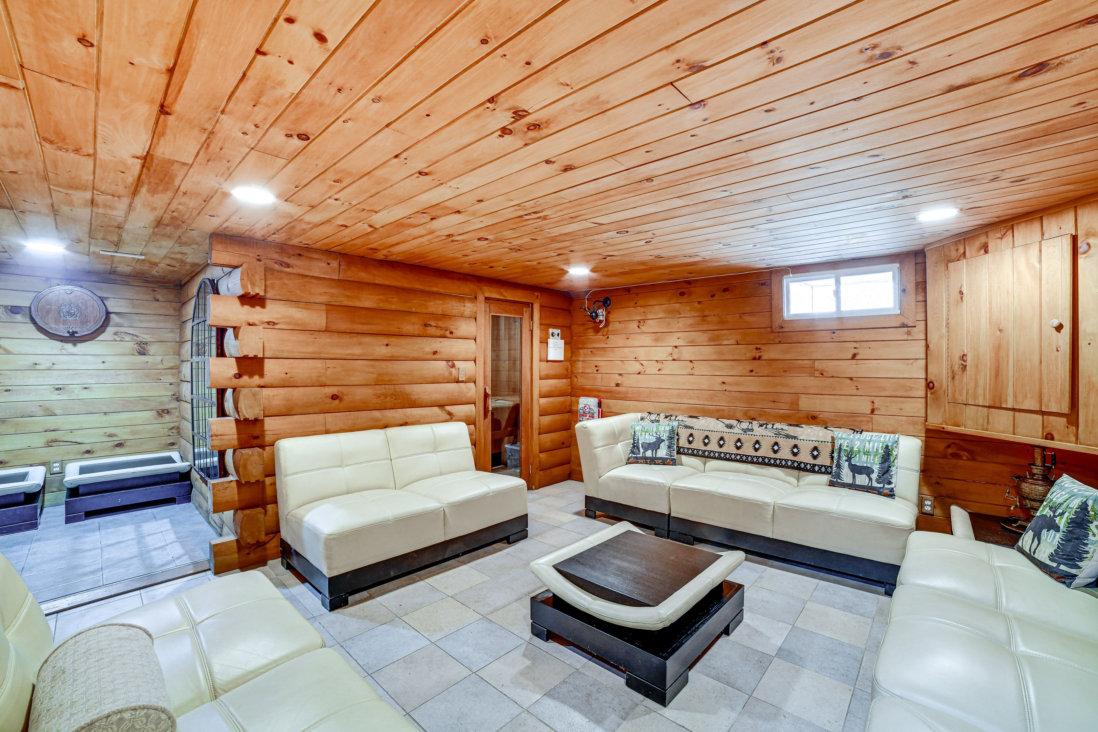Relaxation Area | Lower Level | 6-Person Sauna