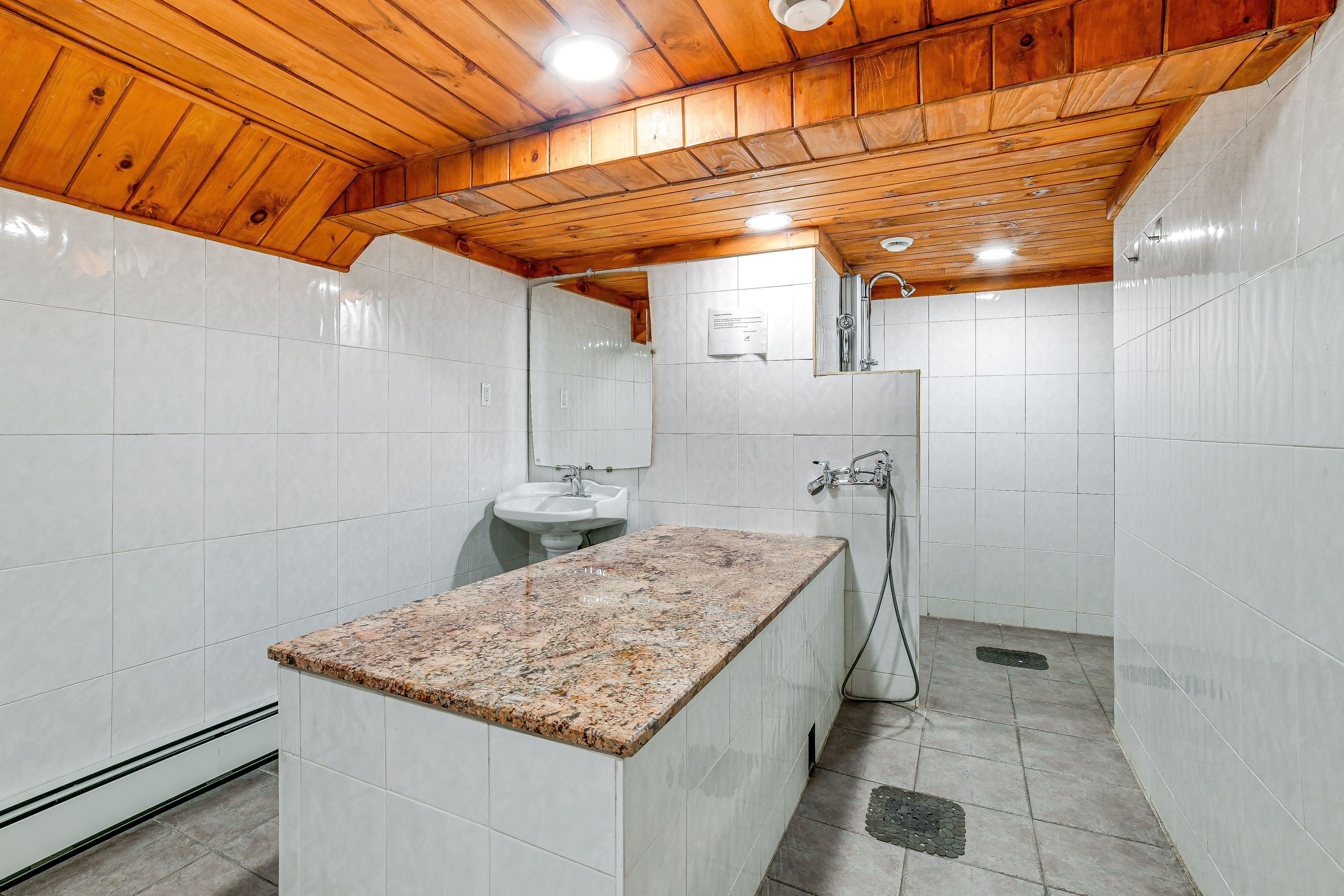 Hammam Spa | Lower Level