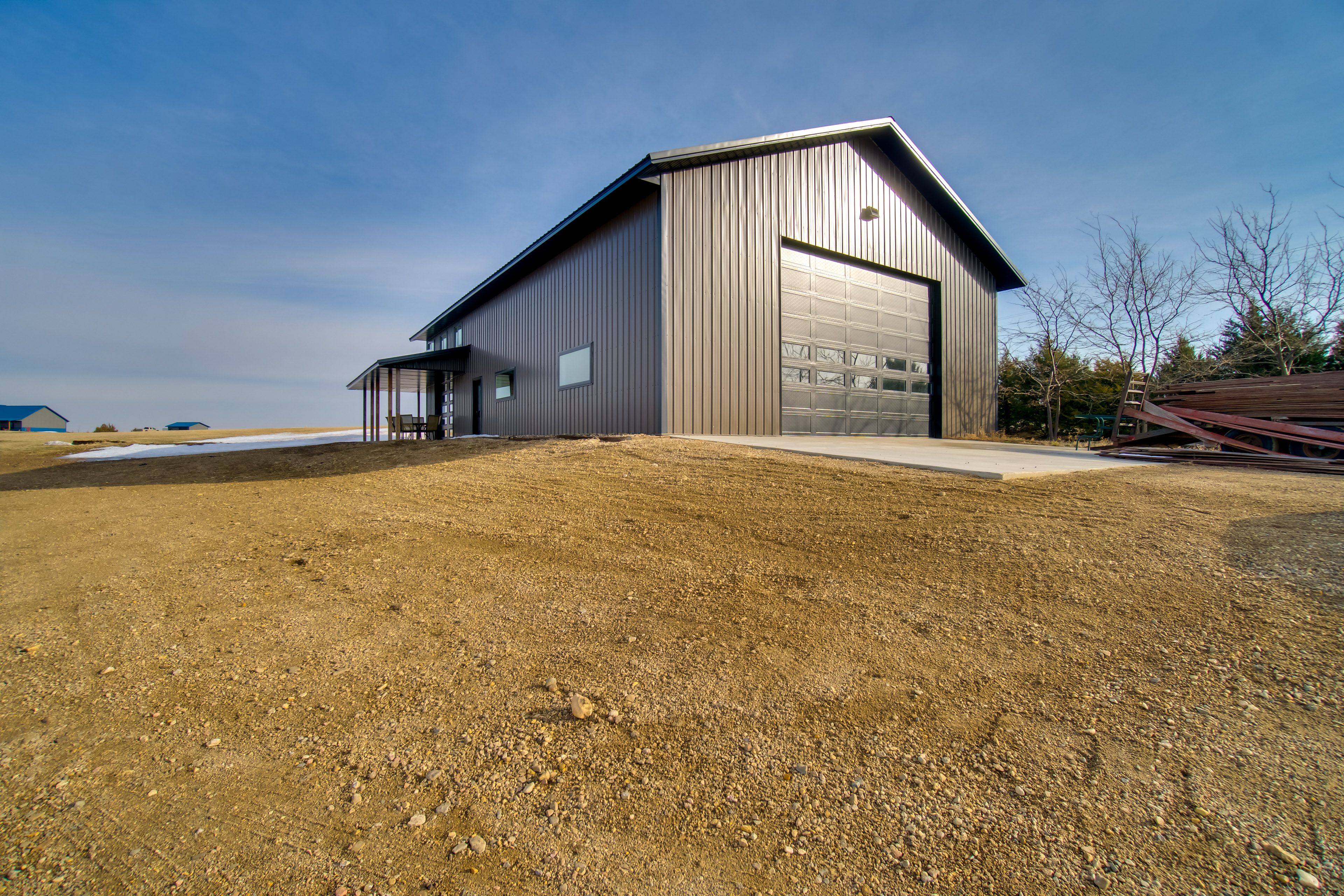 Parking | Driveway (4 Vehicles) | Trailer Parking Available