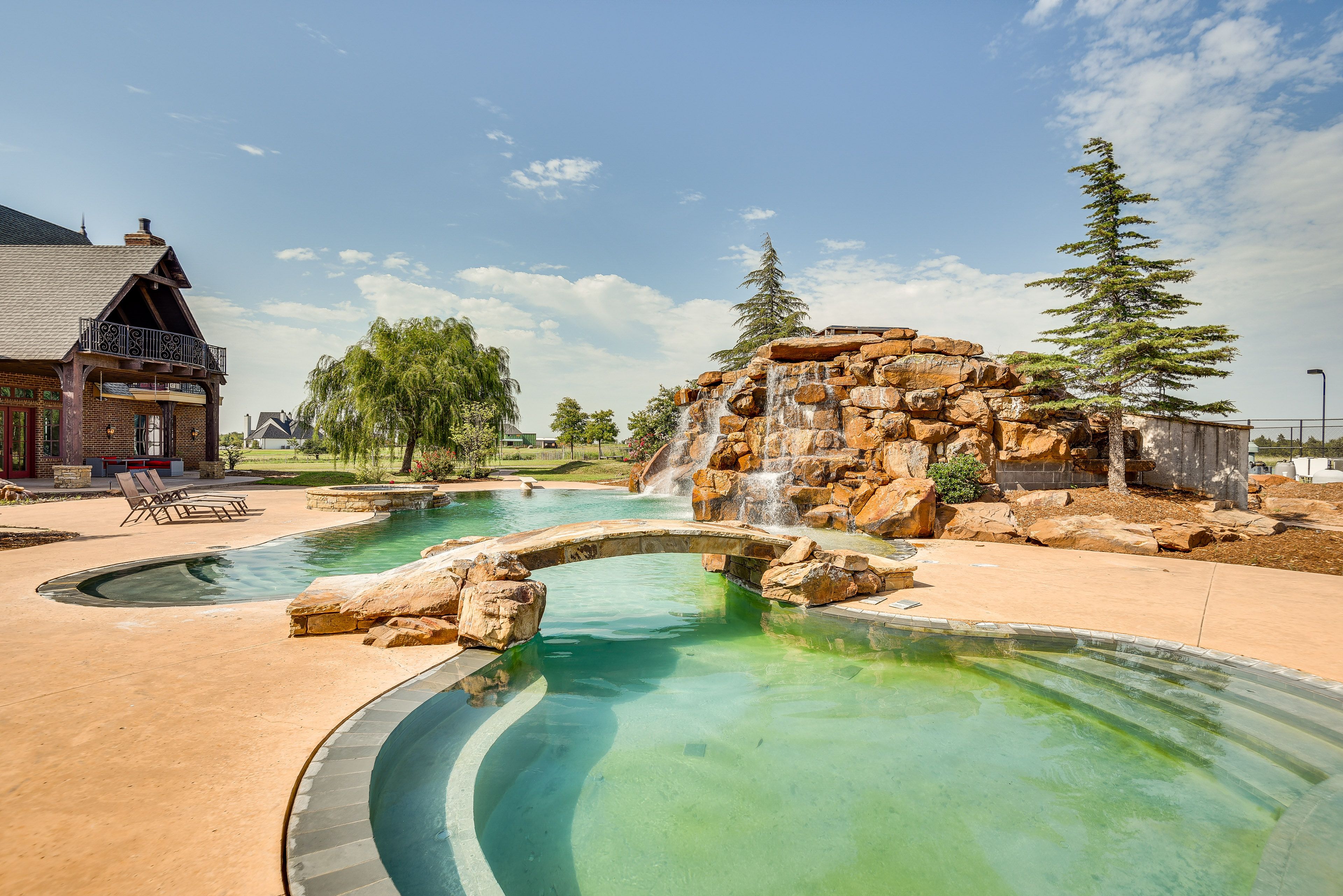 Shared Seasonal Outdoor Pool | 2-Story Property