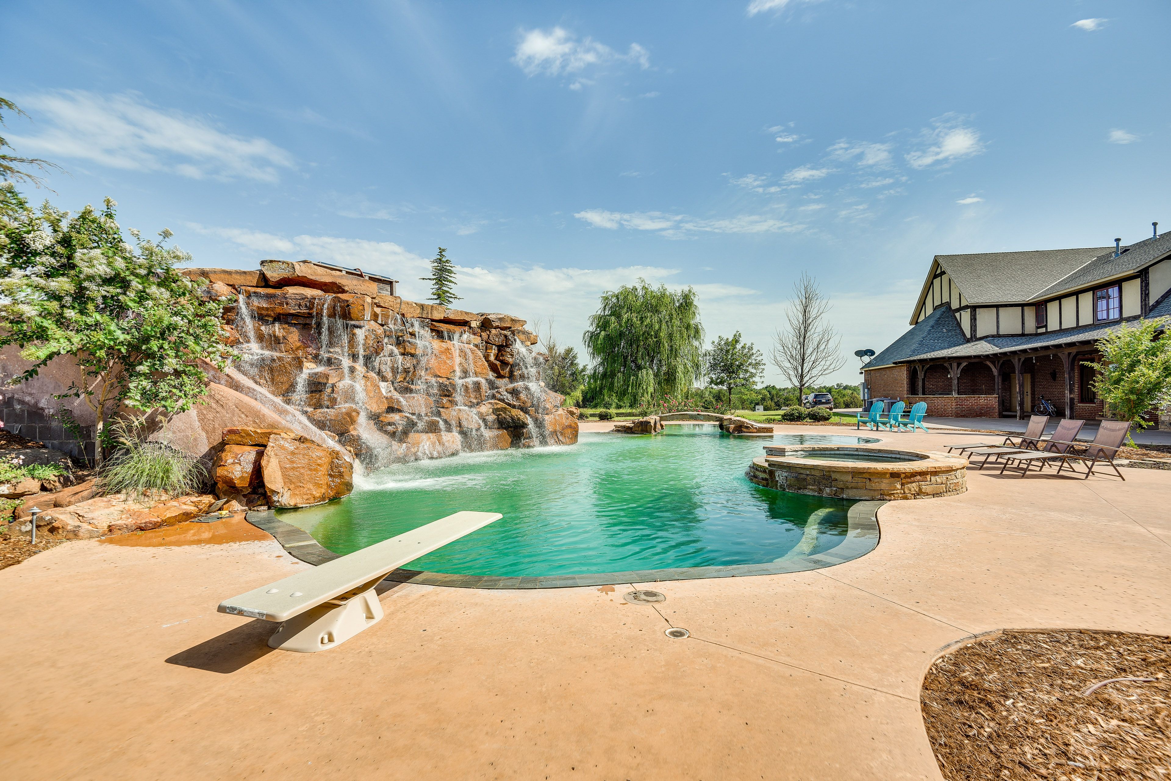 Shared Outdoor Pool