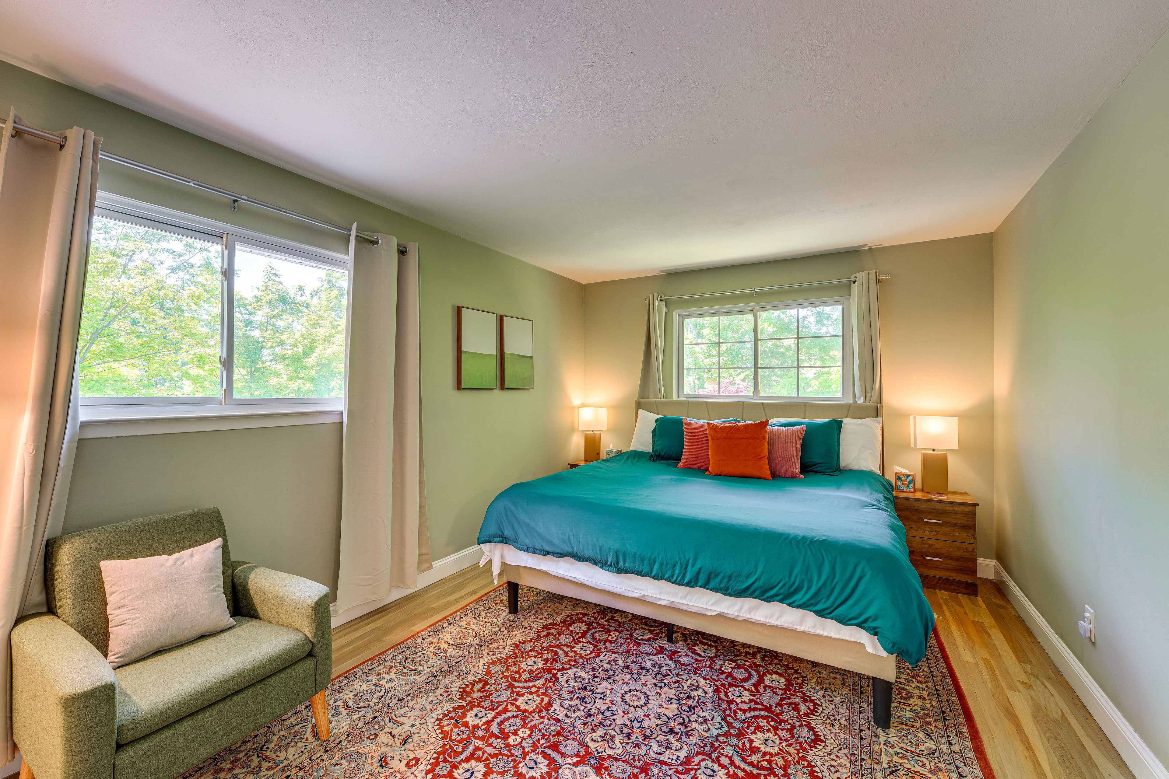 Bedroom 2 | King Bed | 2nd Floor