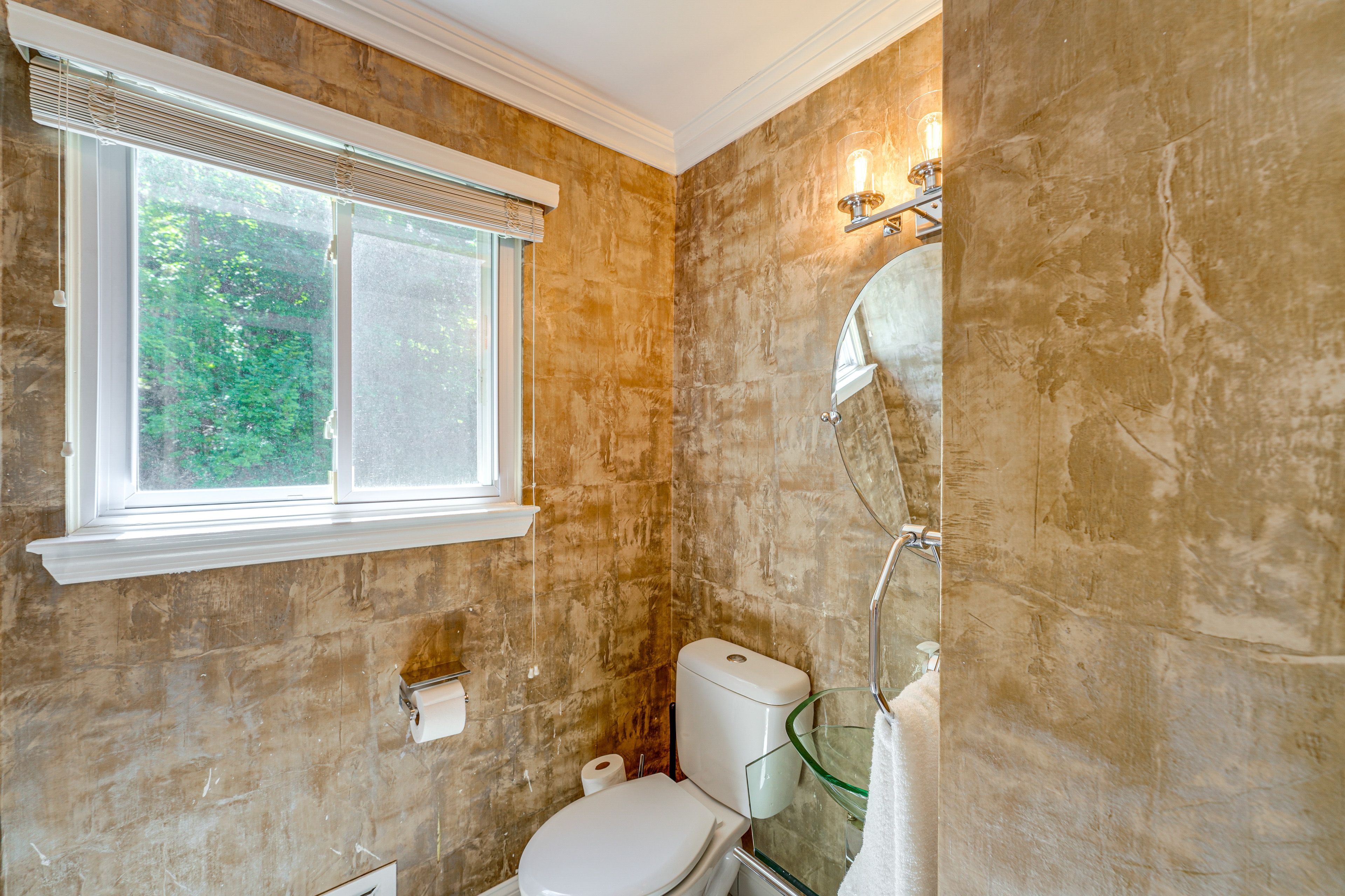 Half Bathroom | 1st Floor