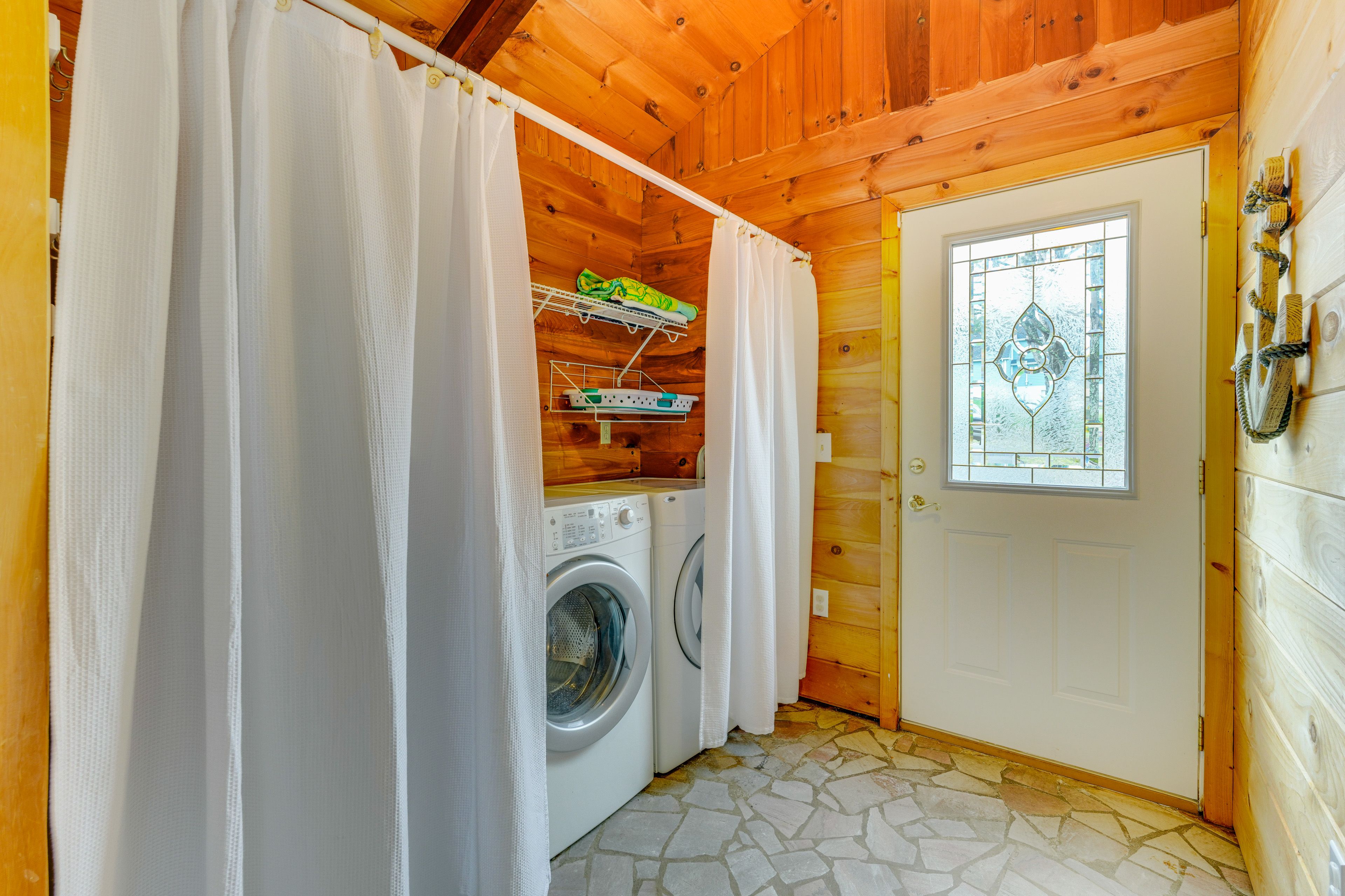 Washer & Dryer