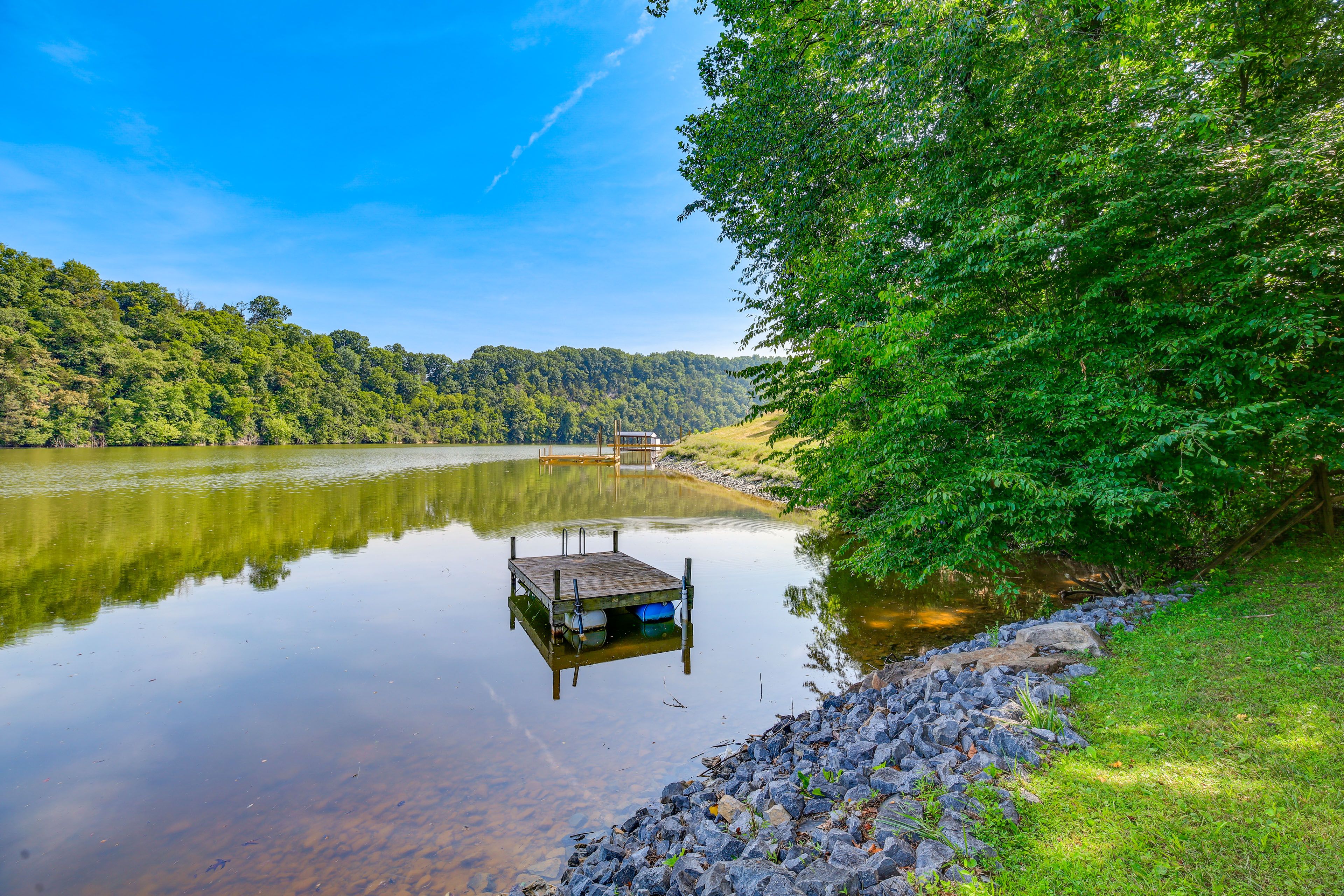 Lake Access On-Site