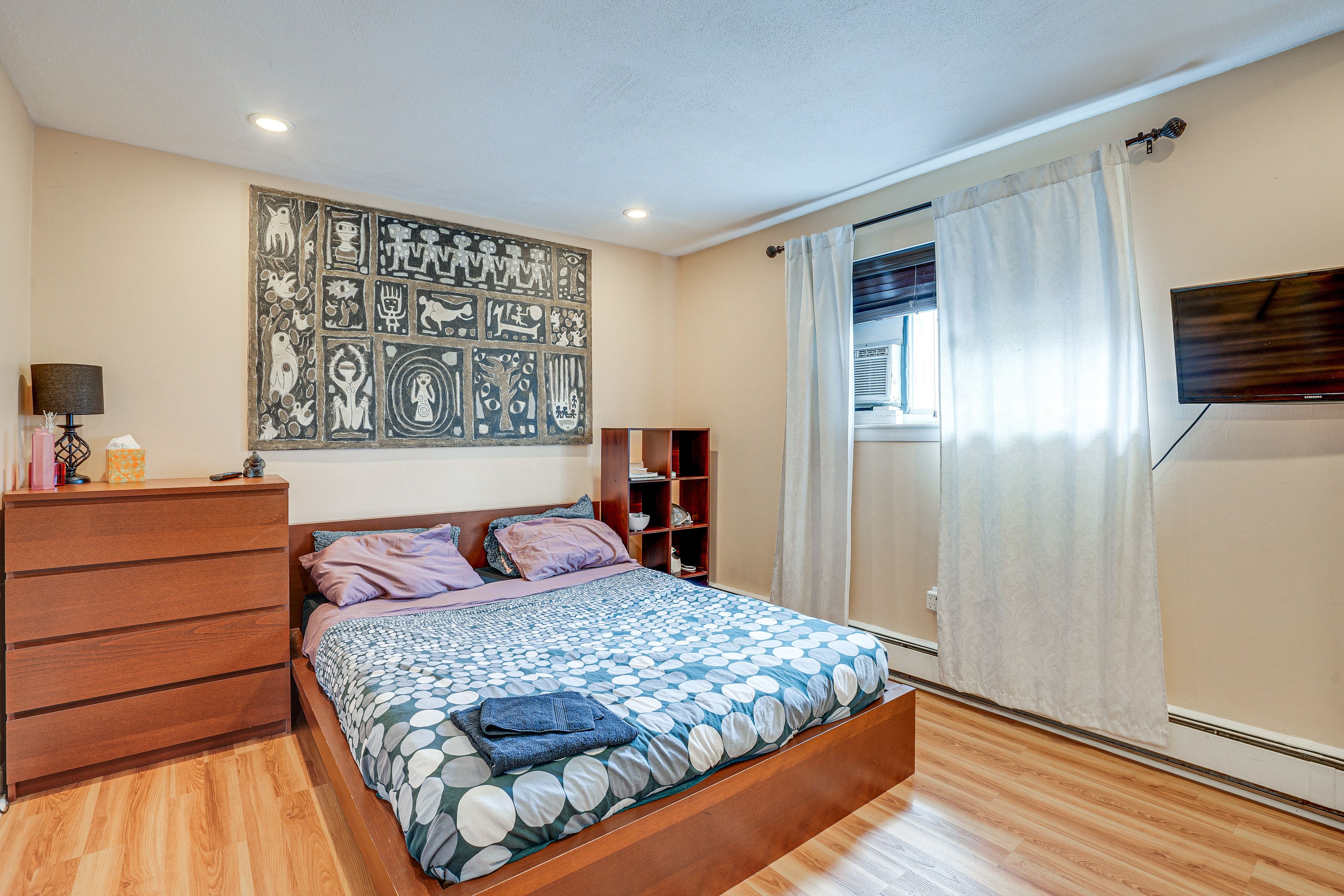 Bedroom | Queen Bed | Window A/C Unit | Linens Provided