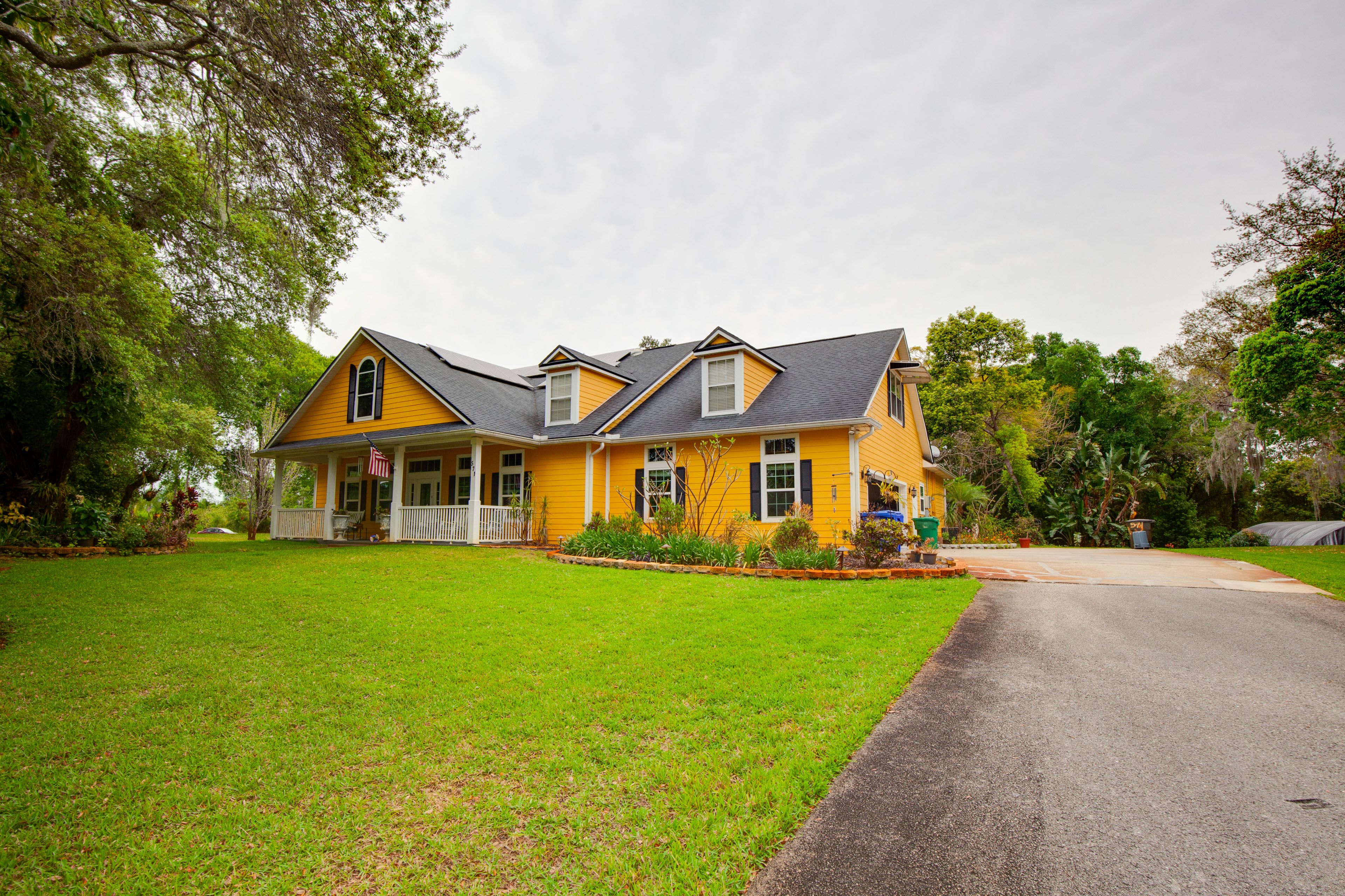 Parking | Shared Driveway (1 Vehicle) | Trailer Parking Available