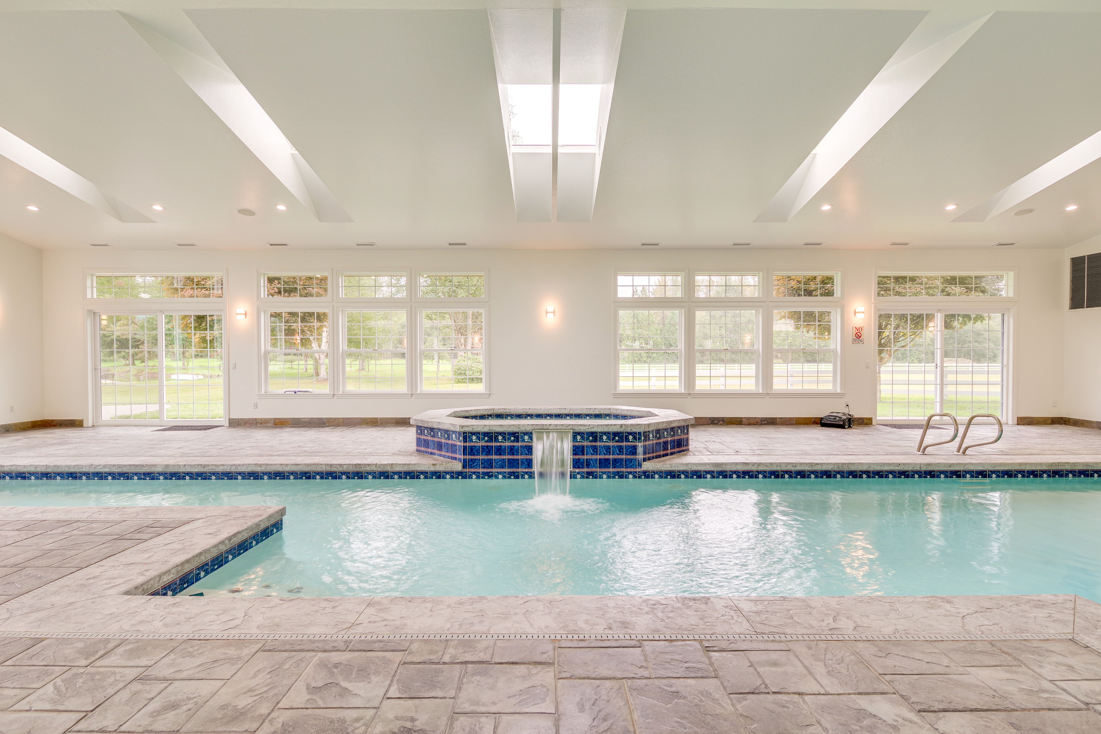 Private Indoor Pool | Spa | Dining Area | 1st Floor