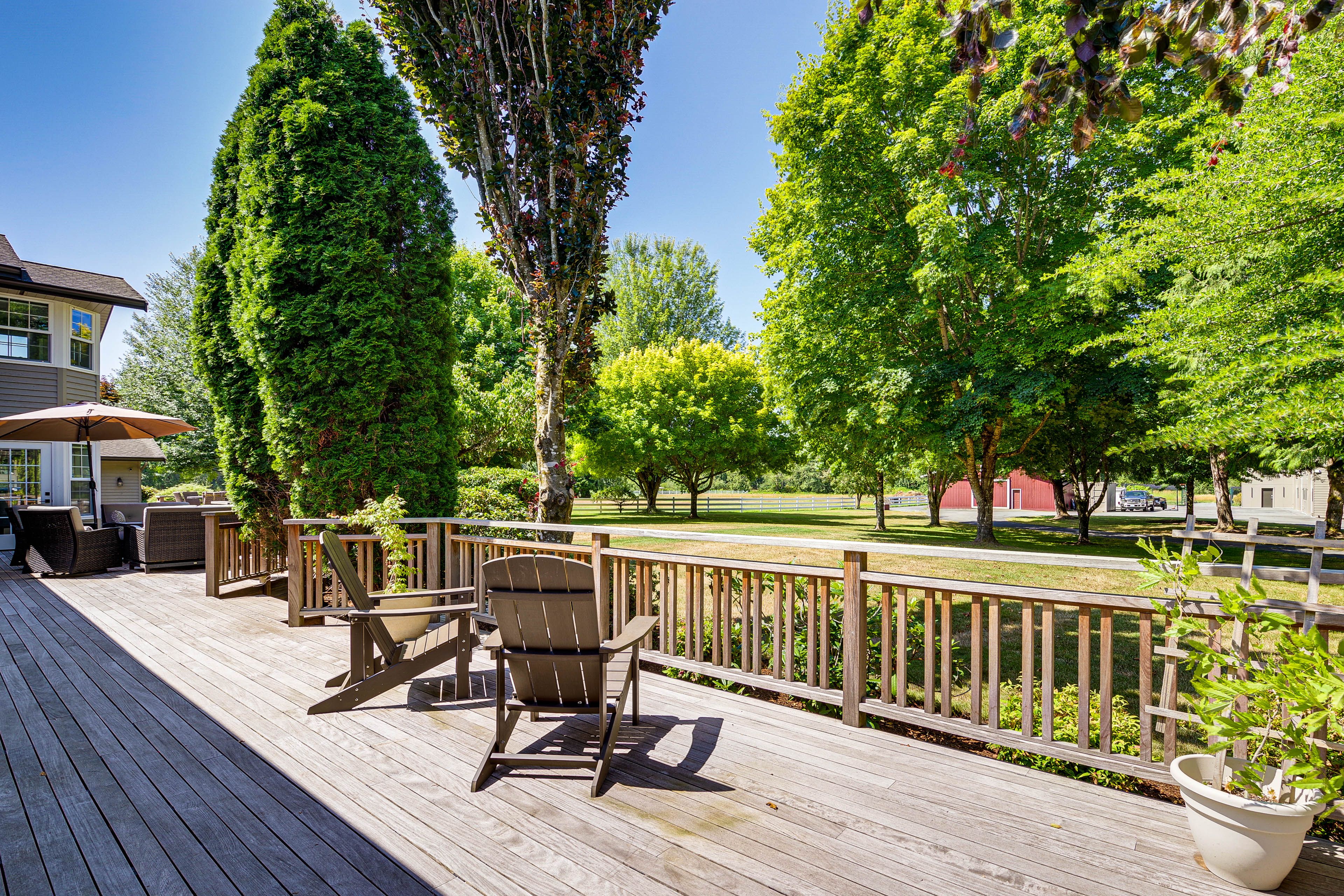 Deck | Gas Grill | Outdoor Dining Area | Lounge Seating