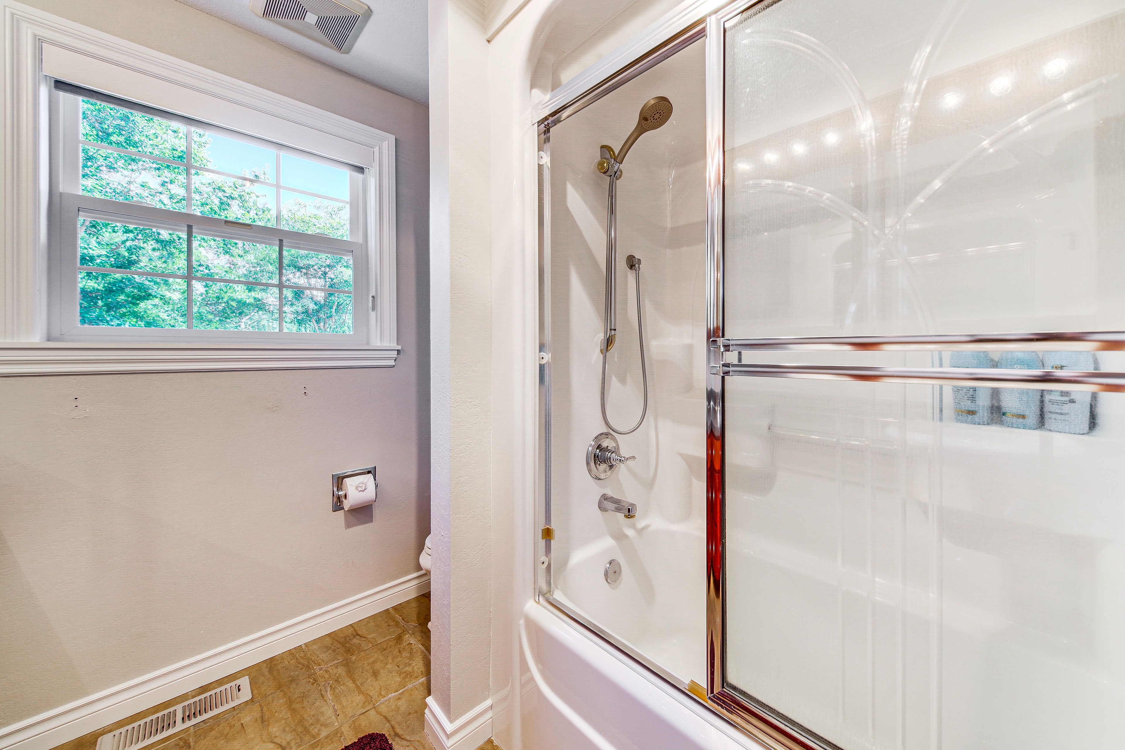 En-Suite Bathroom | Shower | 2nd Floor