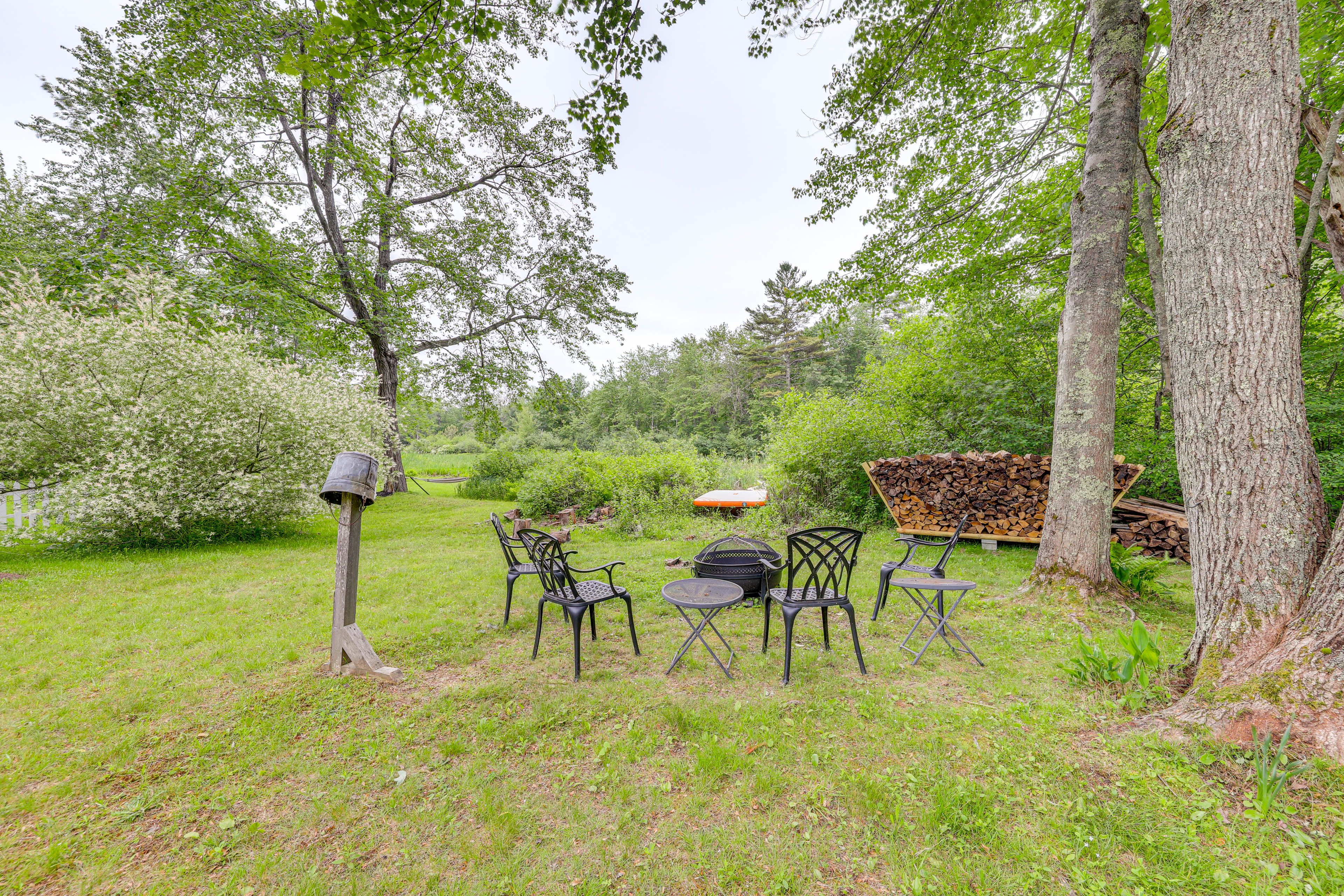 Private Yard | Wood-Burning Fire Pit