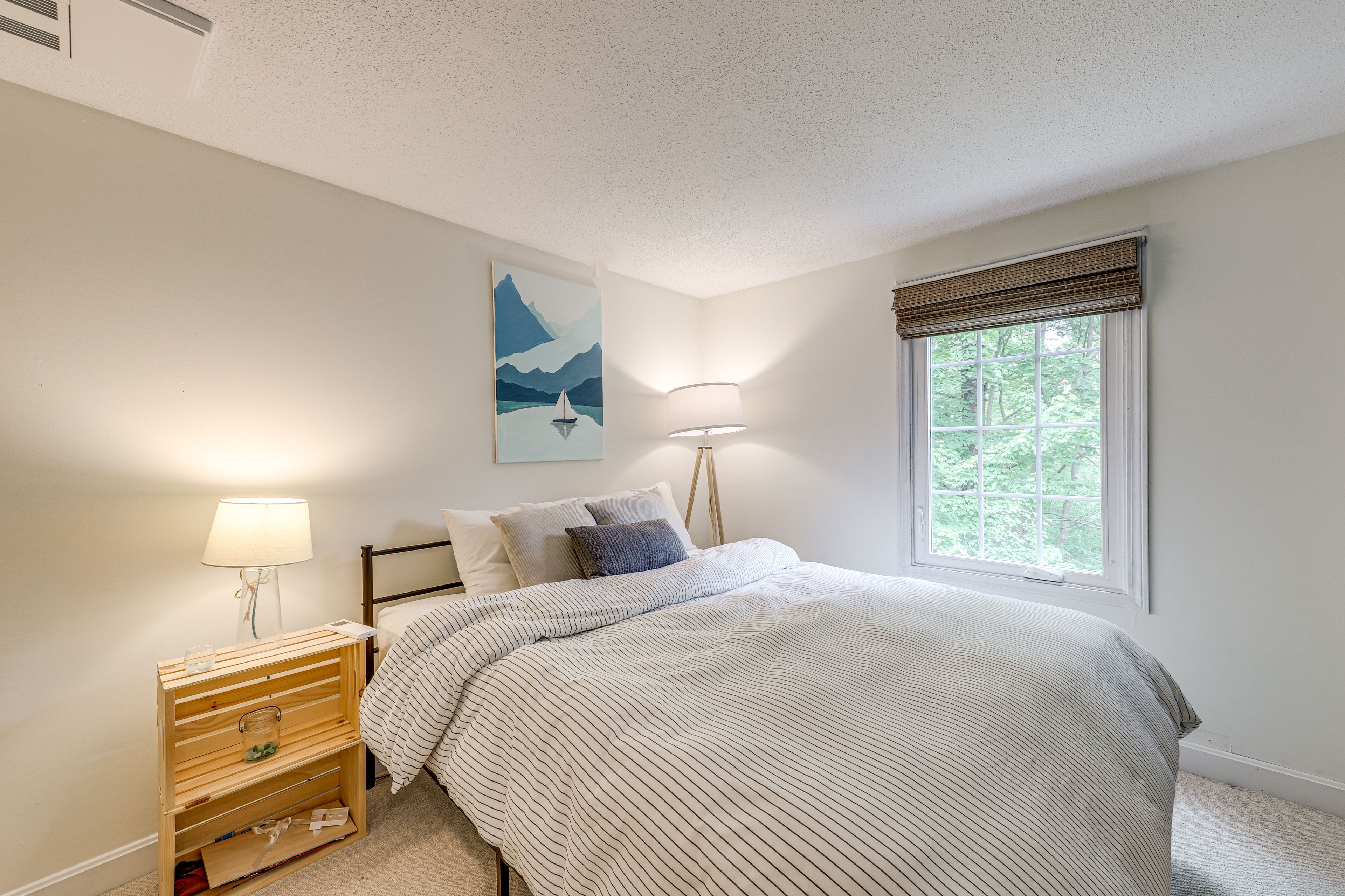 Bedroom 3 | Queen Bed | 2nd Floor