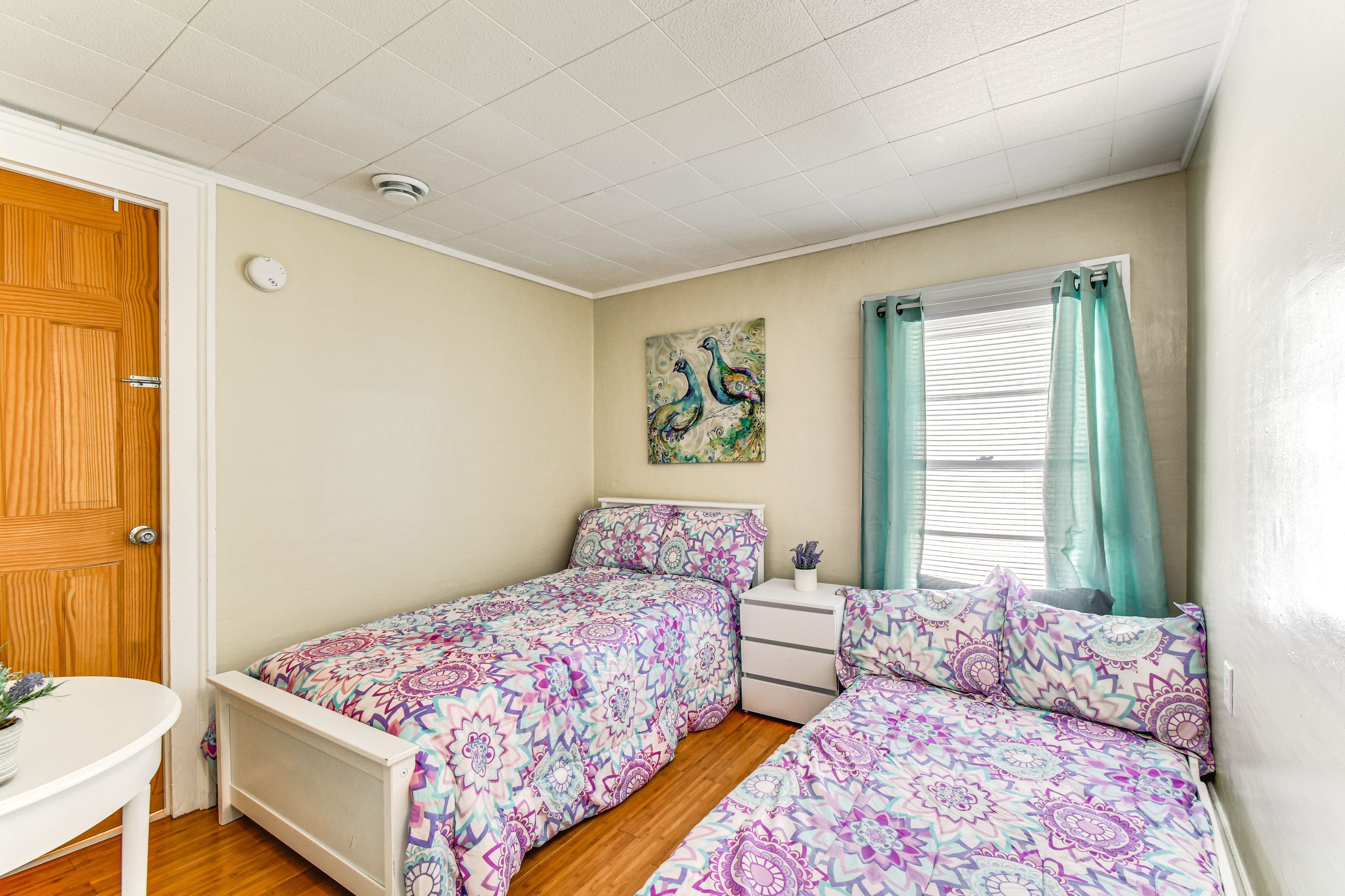 Bedroom 2 | 2 Twin Beds | En-Suite Bathroom