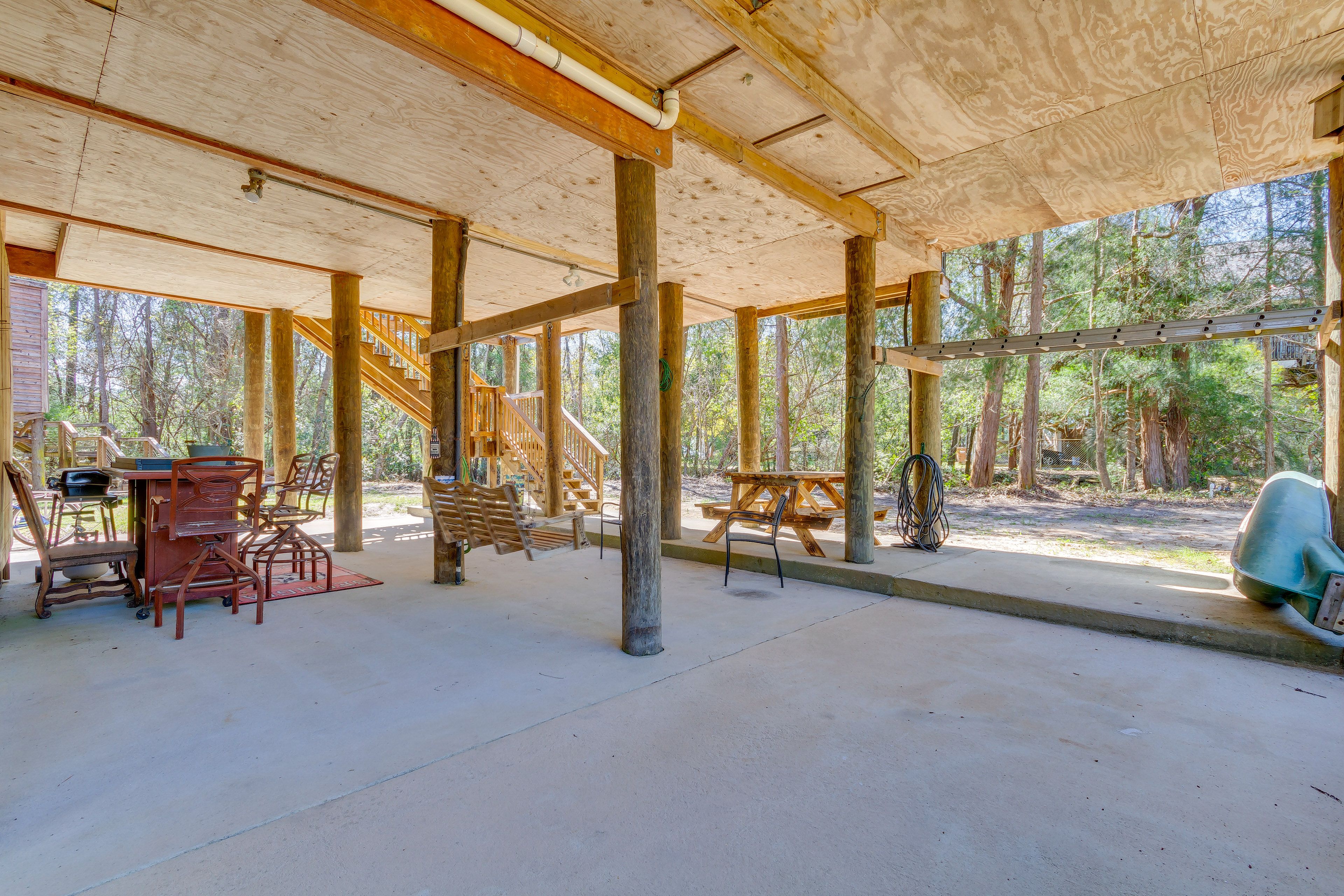 Patio | Kayak