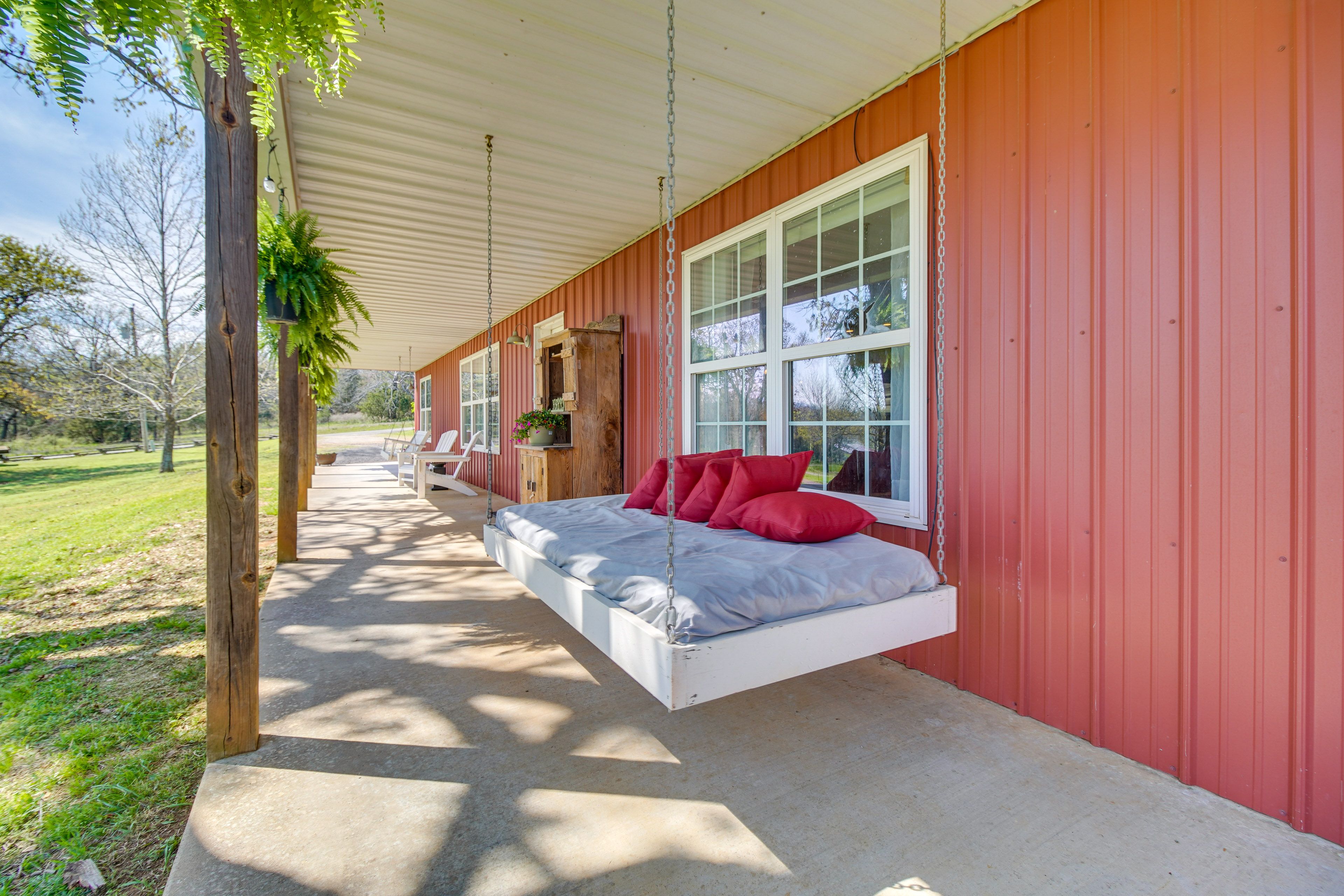 Covered Porch | 80-Acre Farm