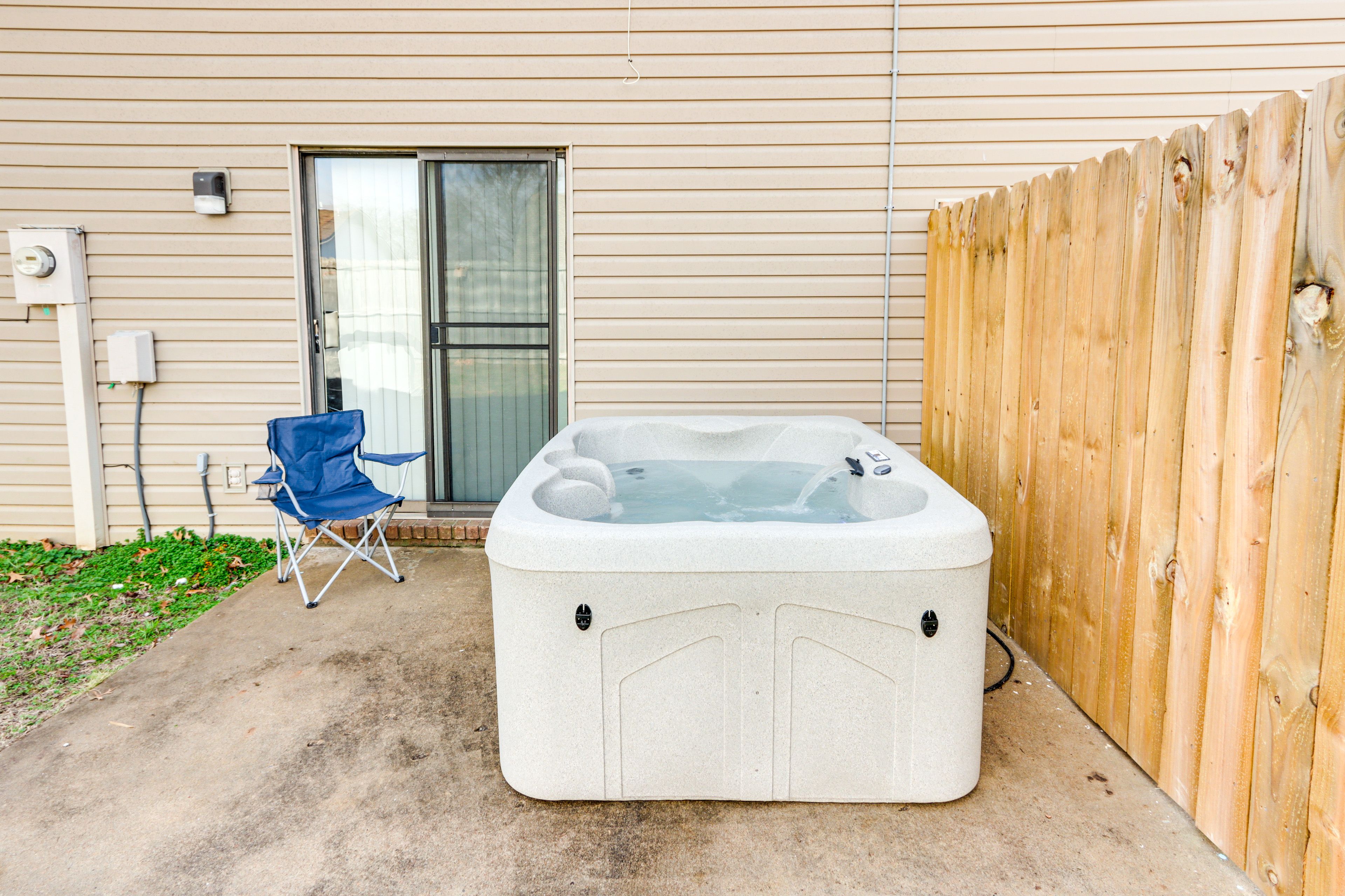 Patio | Outdoor Seating | Hot Tub