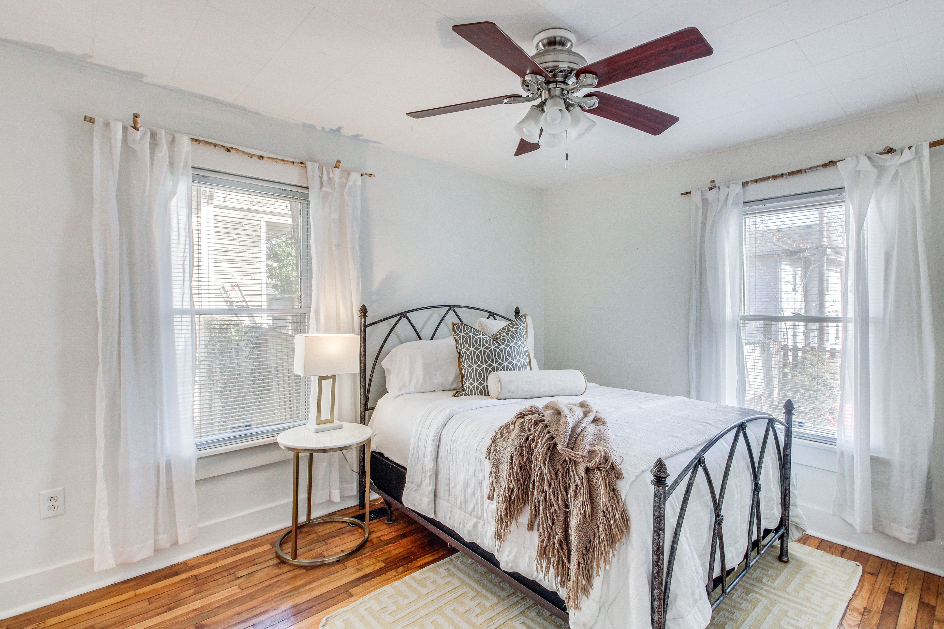 Bedroom 1 | Queen Bed | Linens & Towels Provided | 1st Floor