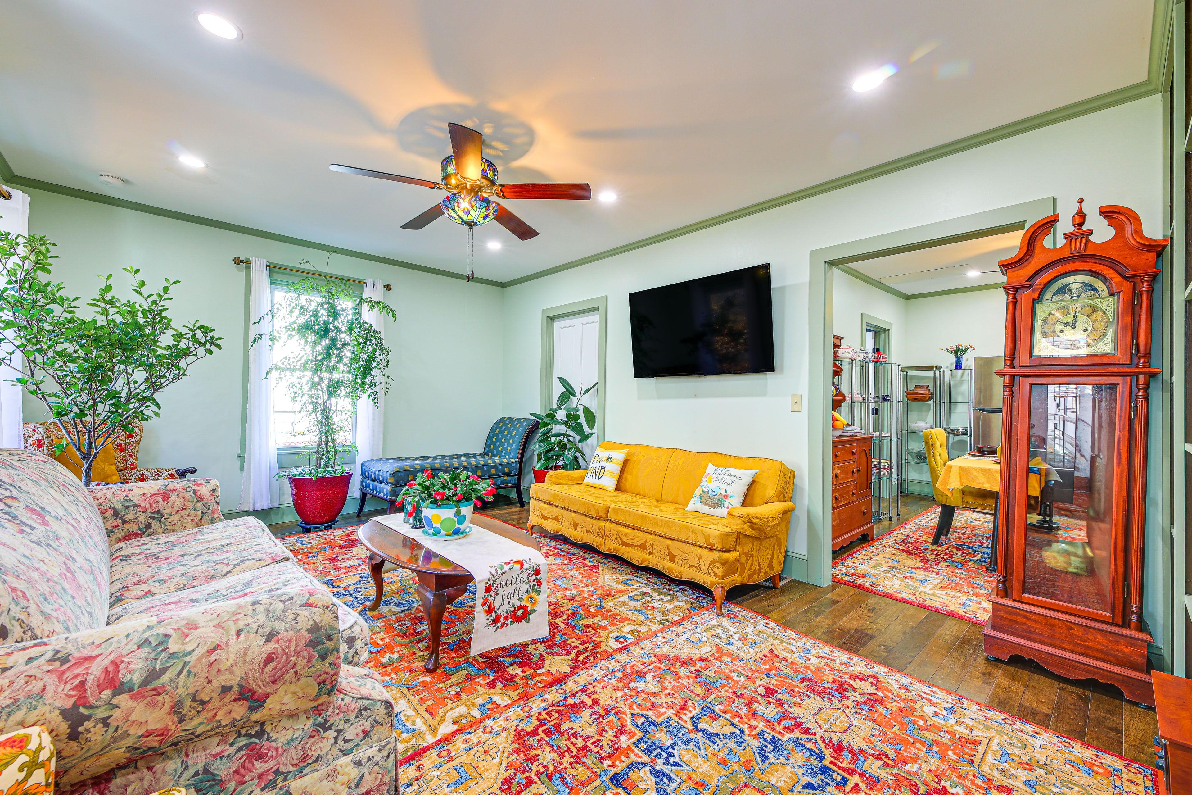 Springfield Vacation Rental | 3BR | 1BA | Stairs Required | 1,333 Sq Ft