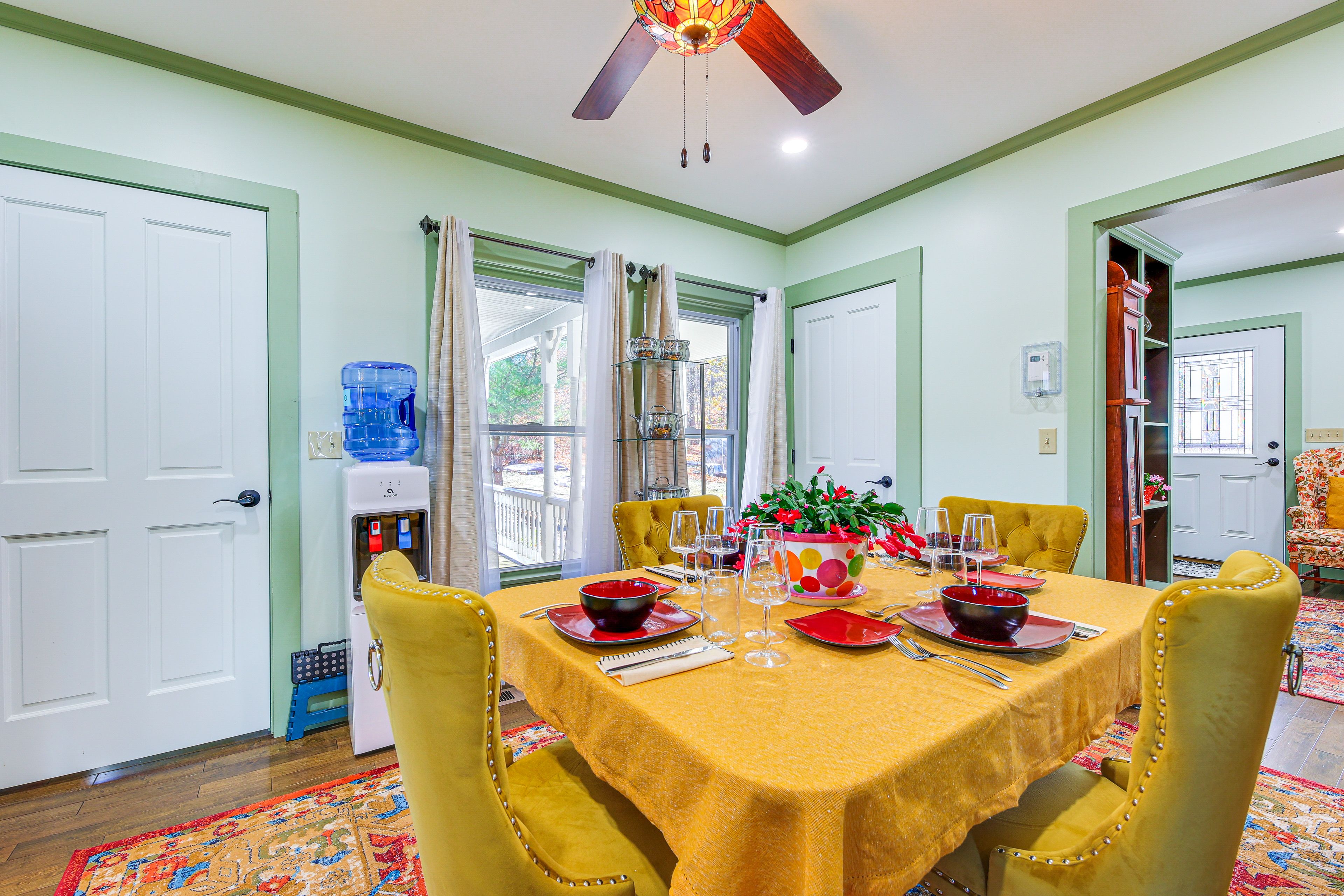 Dining Area | 1st Floor