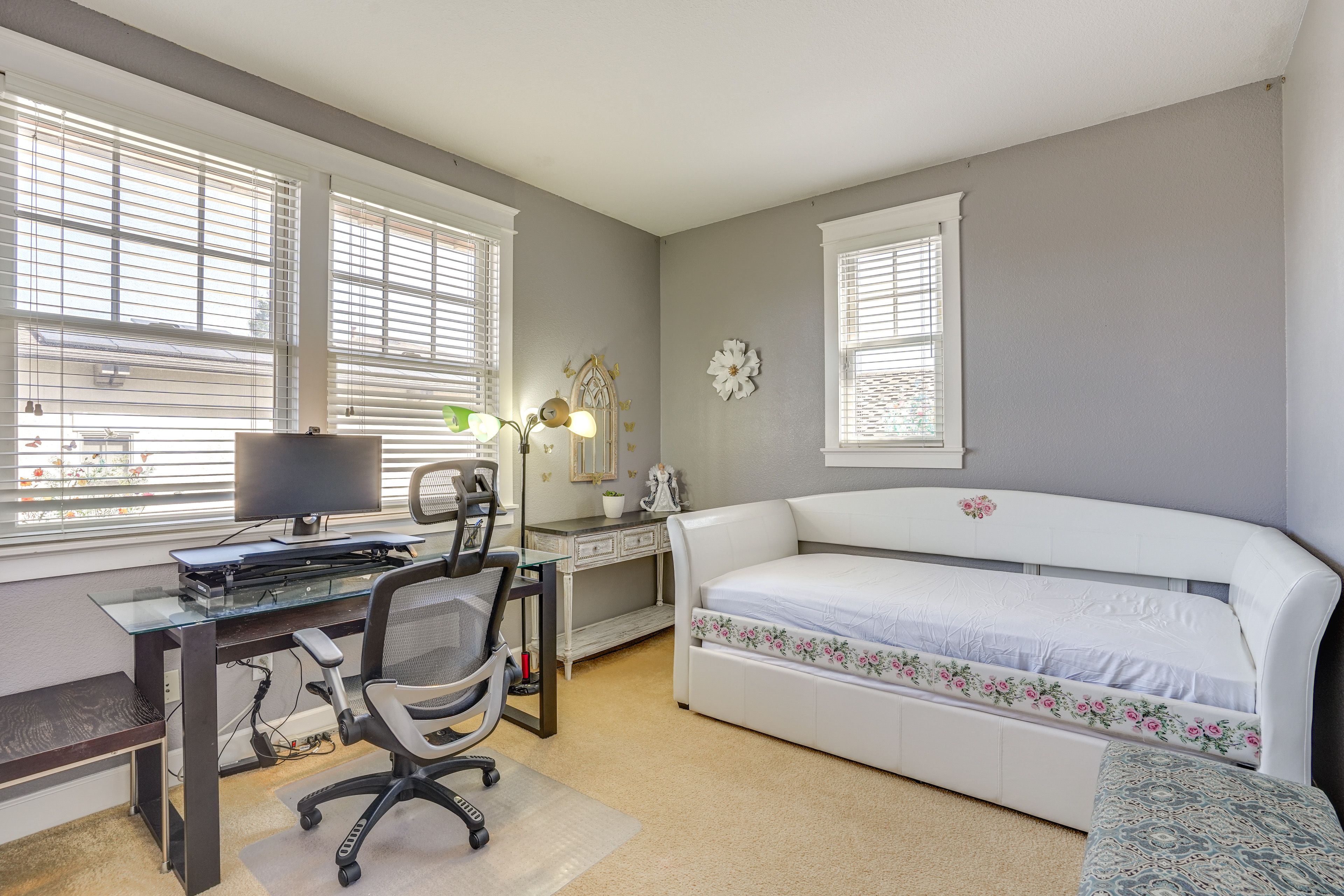 Bedroom 4 | 2nd Floor | Twin Daybed w/ Twin Trundle | Desk | Computer