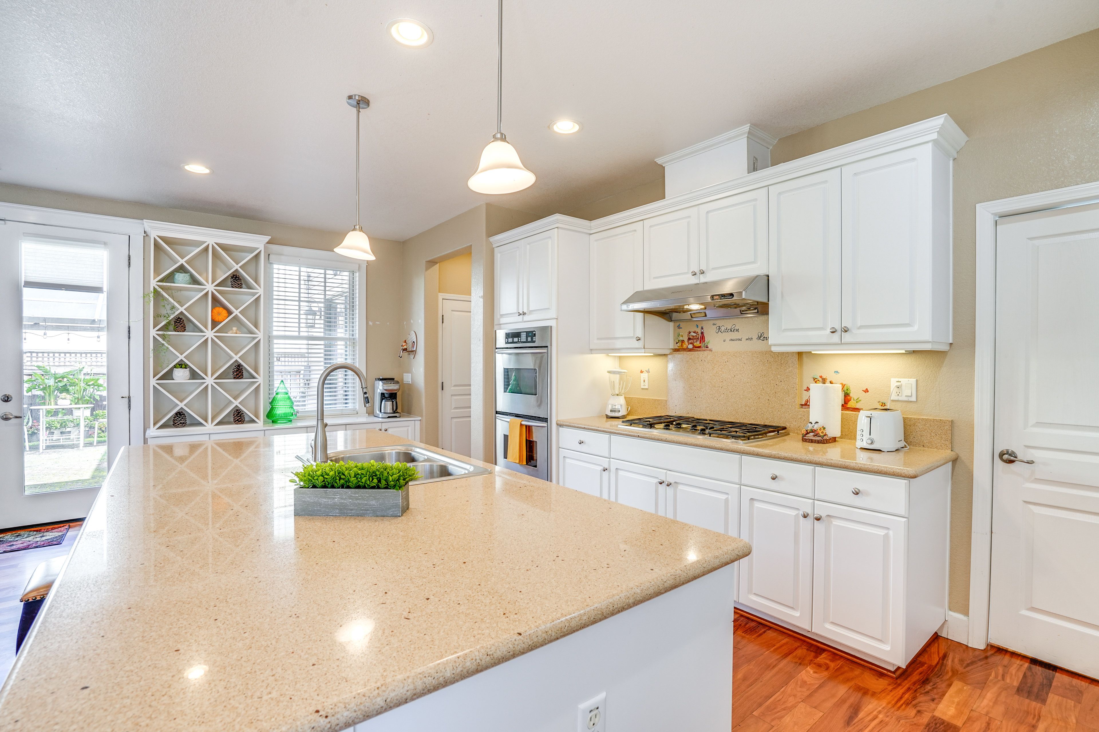 Kitchen | 1st Floor | Cooking Basics | Drip Coffee Maker | Blender | Microwave