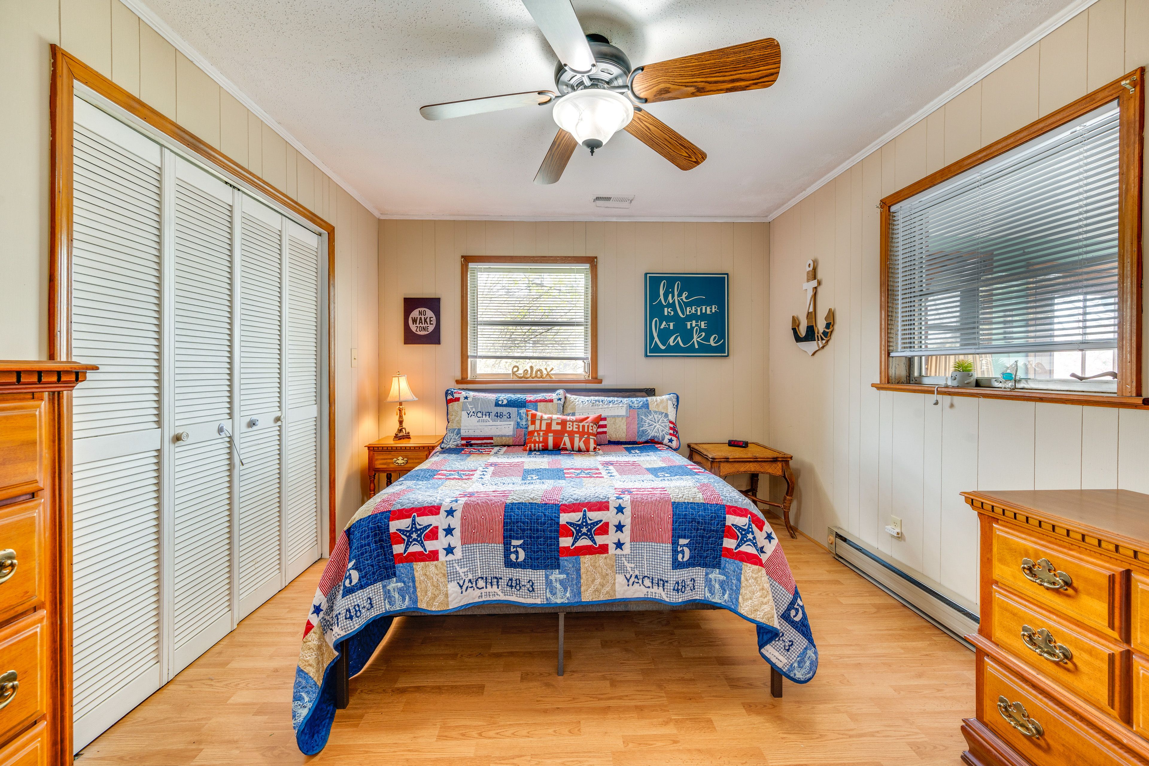 Bedroom 1 | Main Level | Queen Bed | Linens Provided