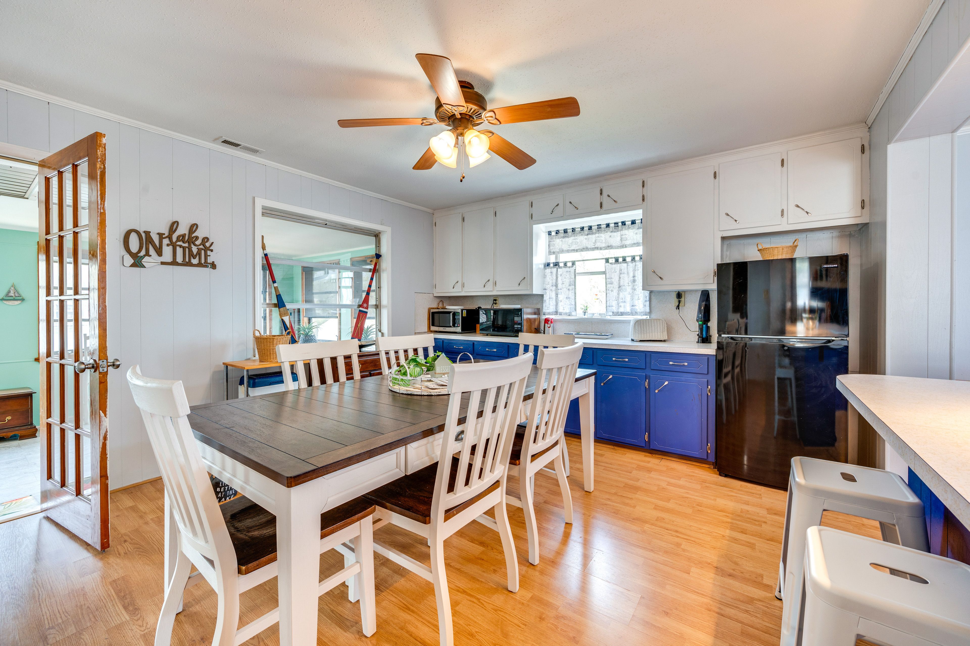 Kitchen | Dining Area | Main Level | Drip & Keurig Coffee Maker | Cooking Basics