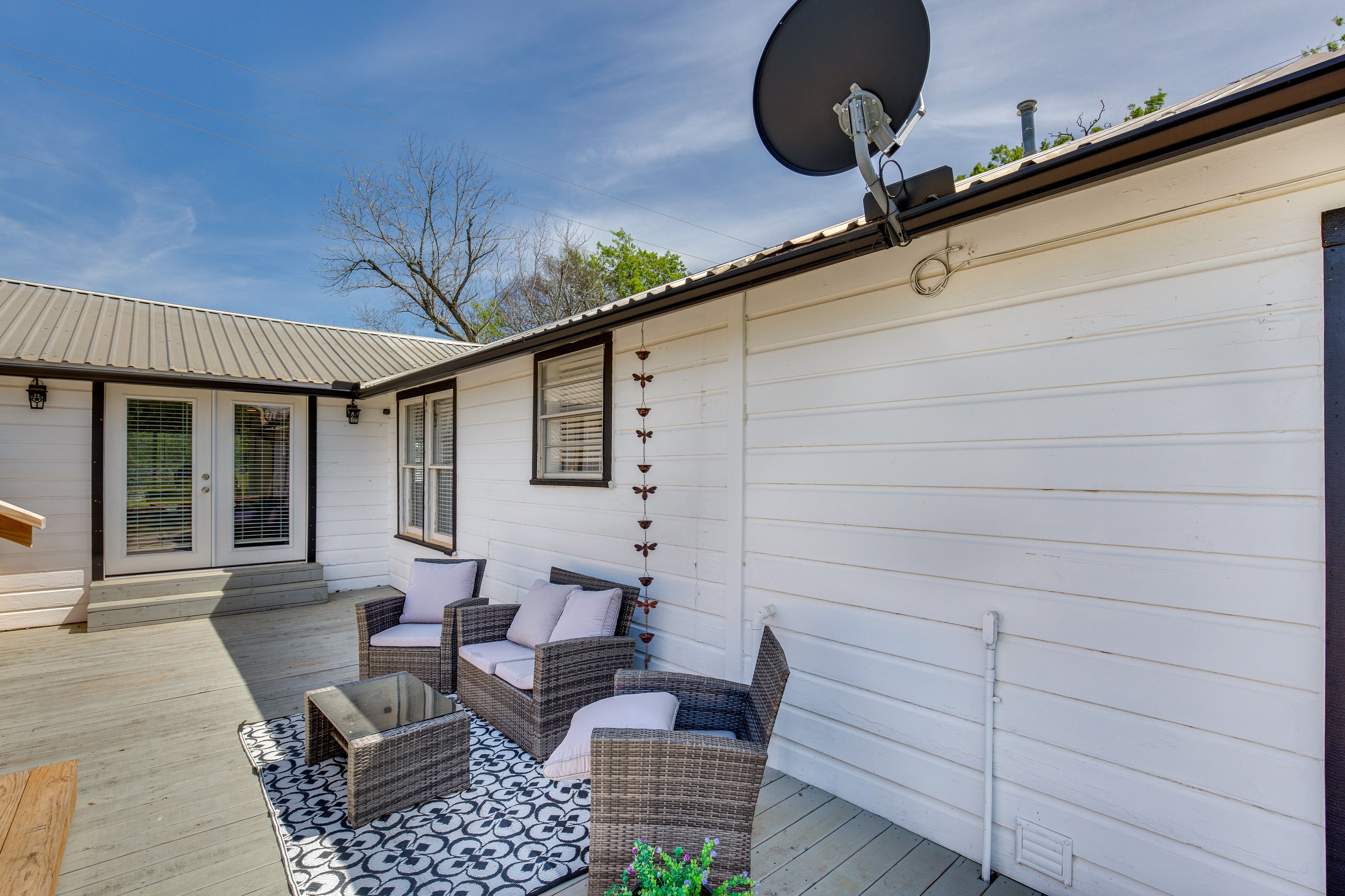 Back Deck | Gas Grill | Fire Pit | Swimming Pool