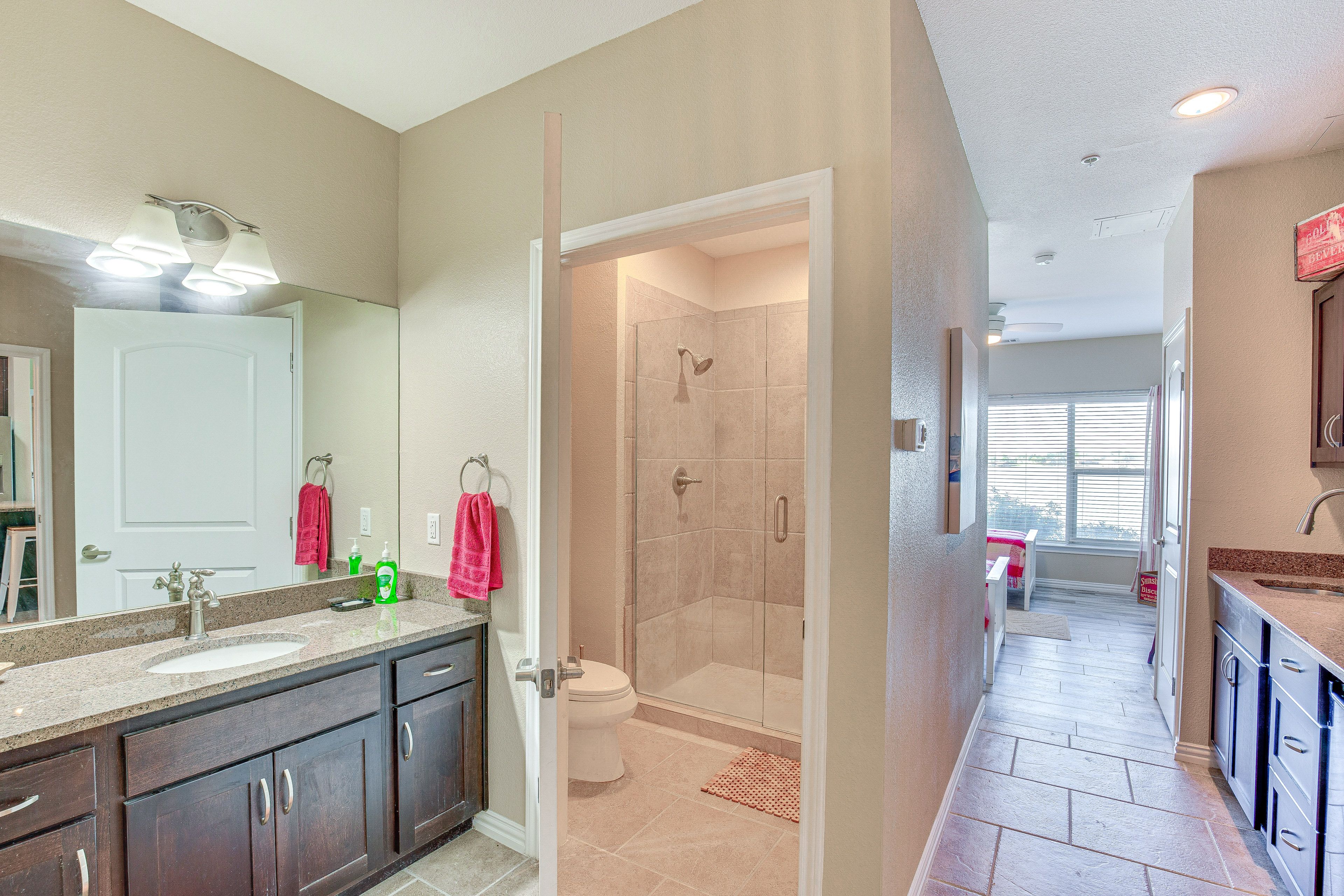 En-Suite Bathroom