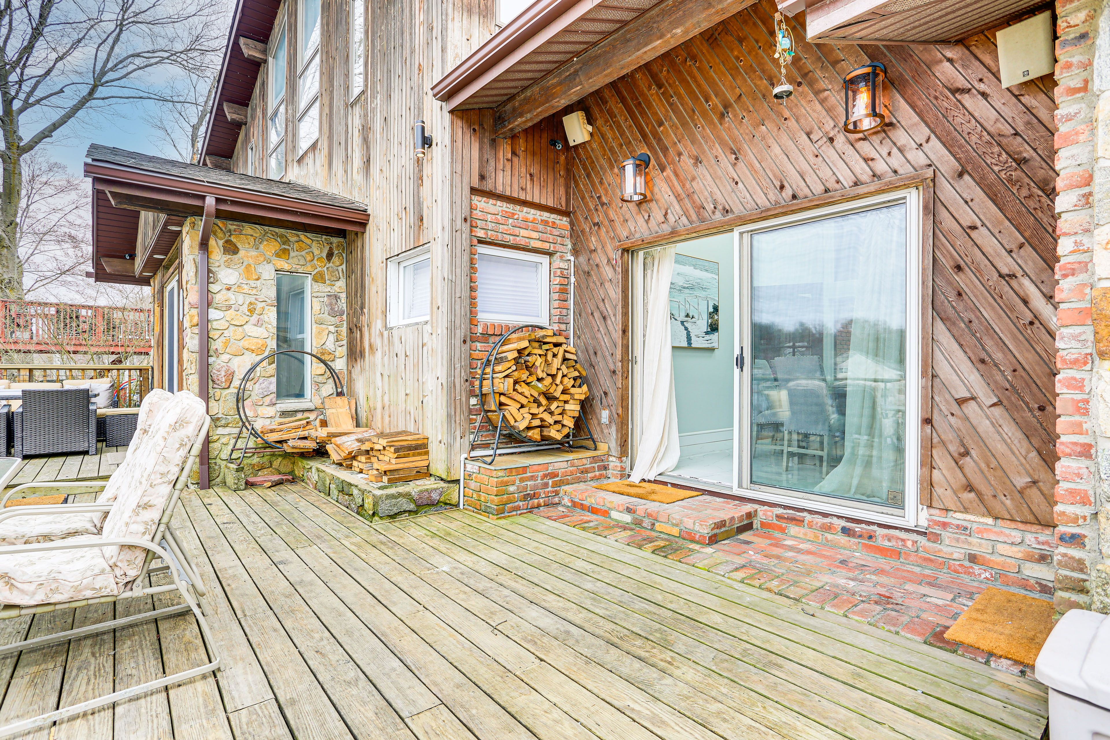 Deck