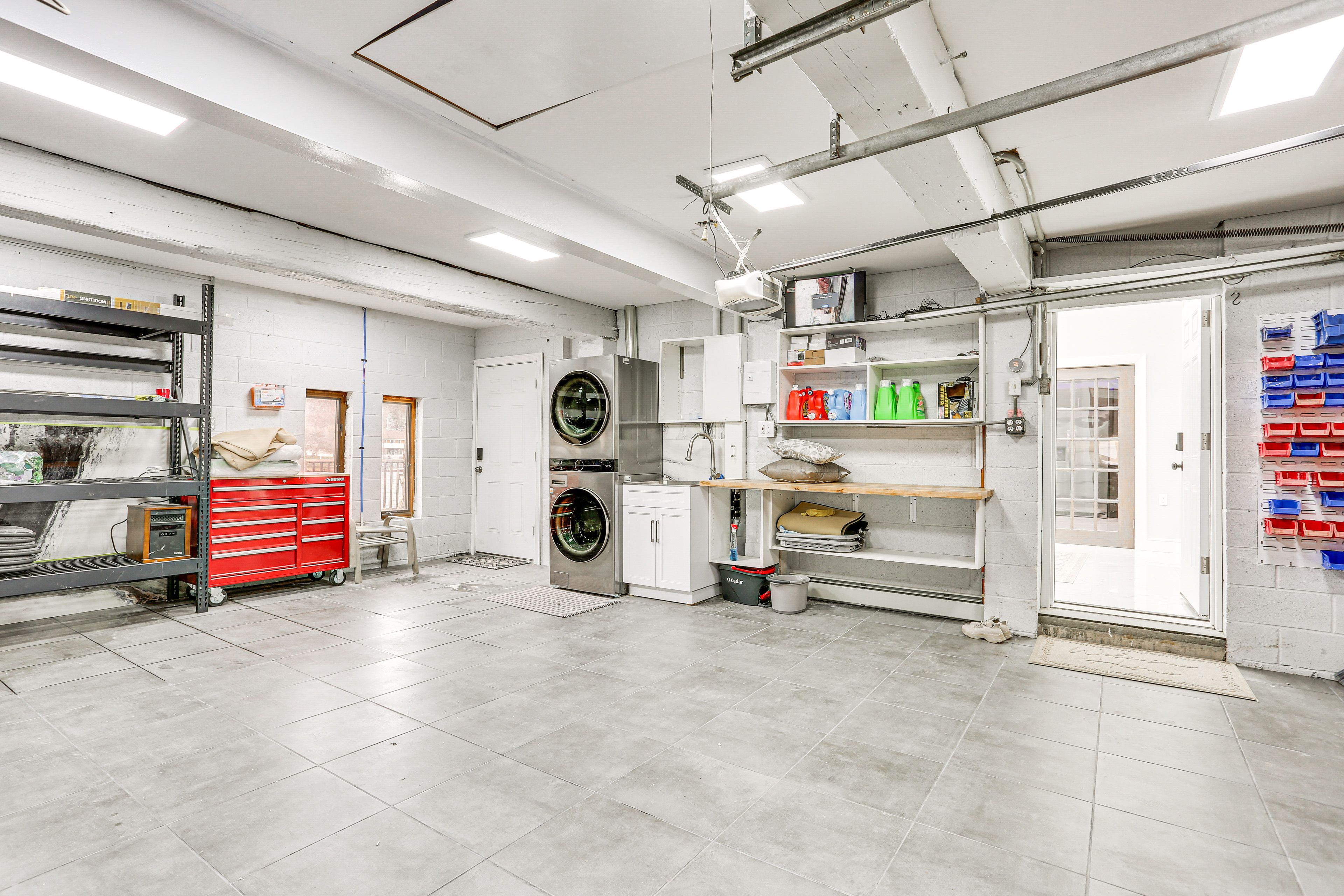 Garage | Laundry Area