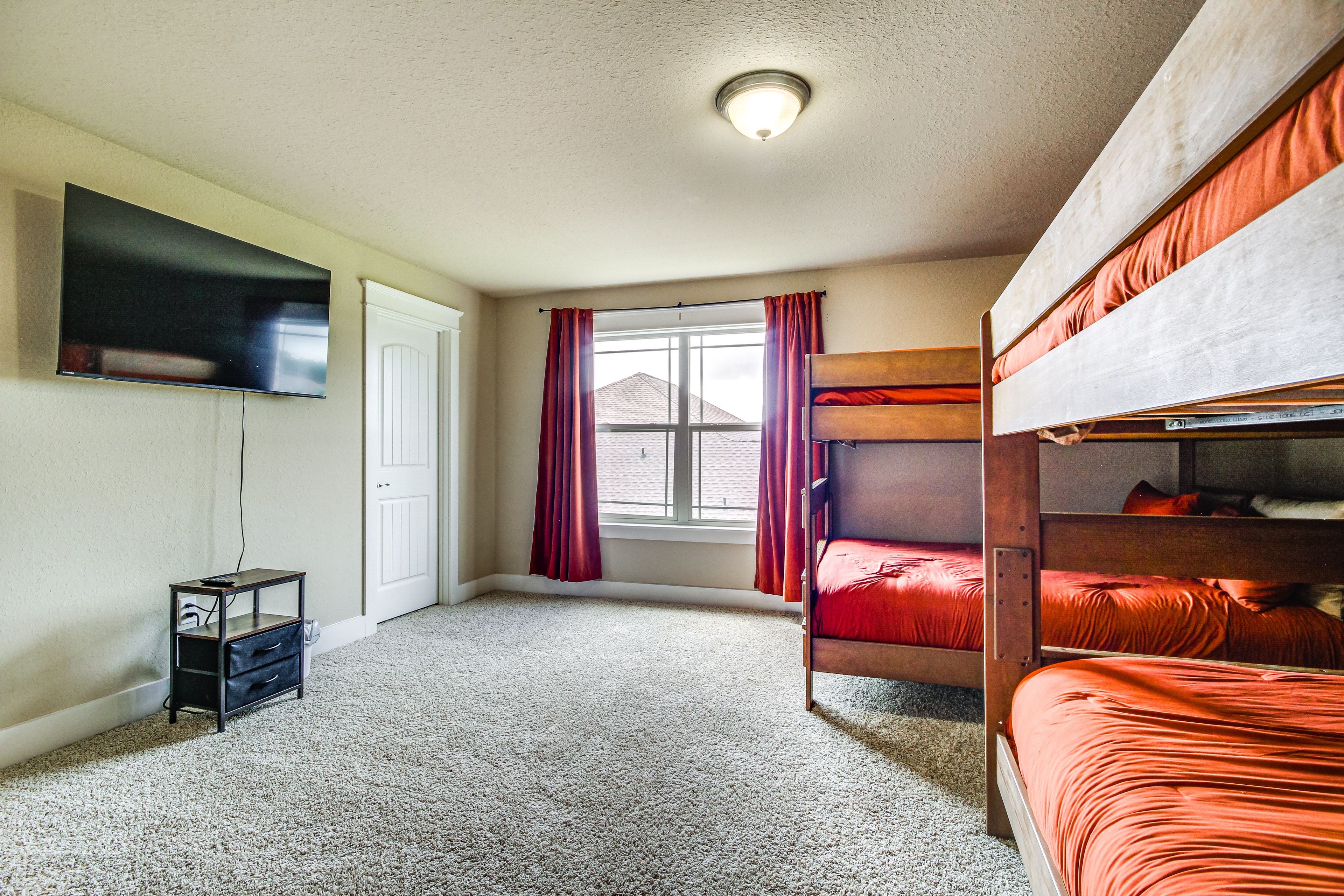 Bedroom 5 | 2nd Floor | 2 Queen Bunk Beds