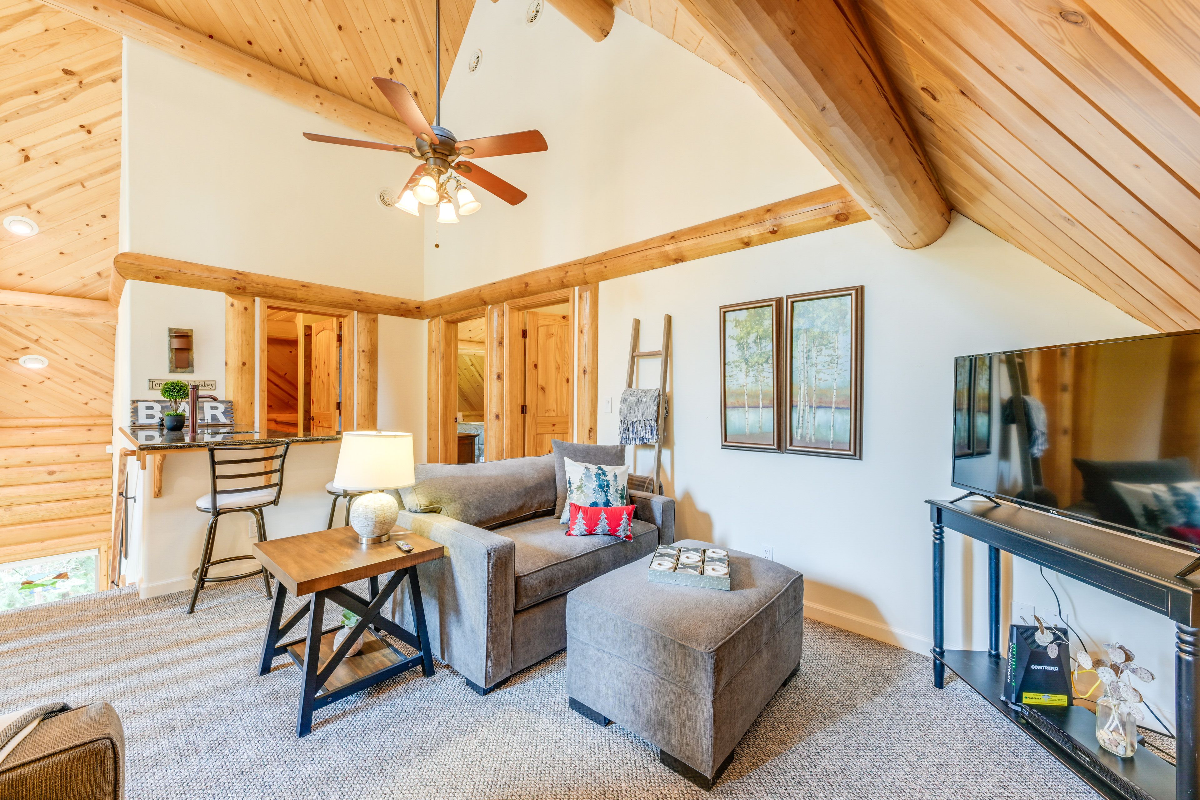 Loft | 2 Twin Sleeper Sofas | 2nd Floor | Stairs Required