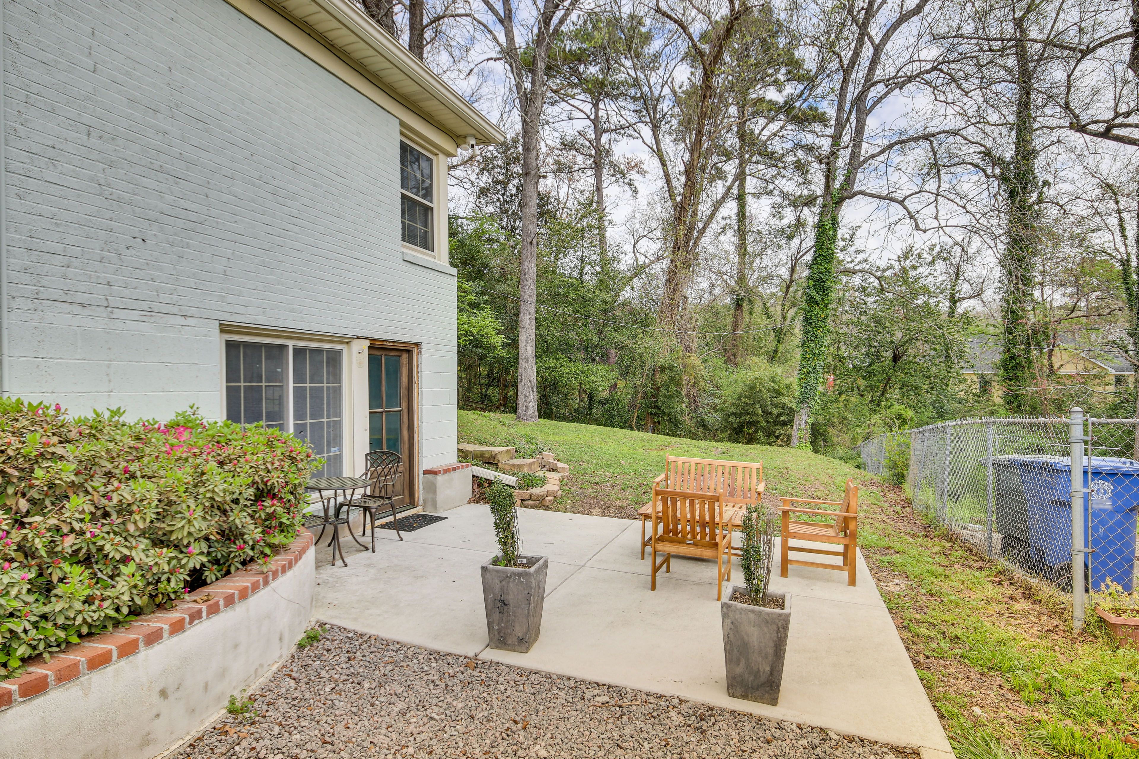 Furnished Patio