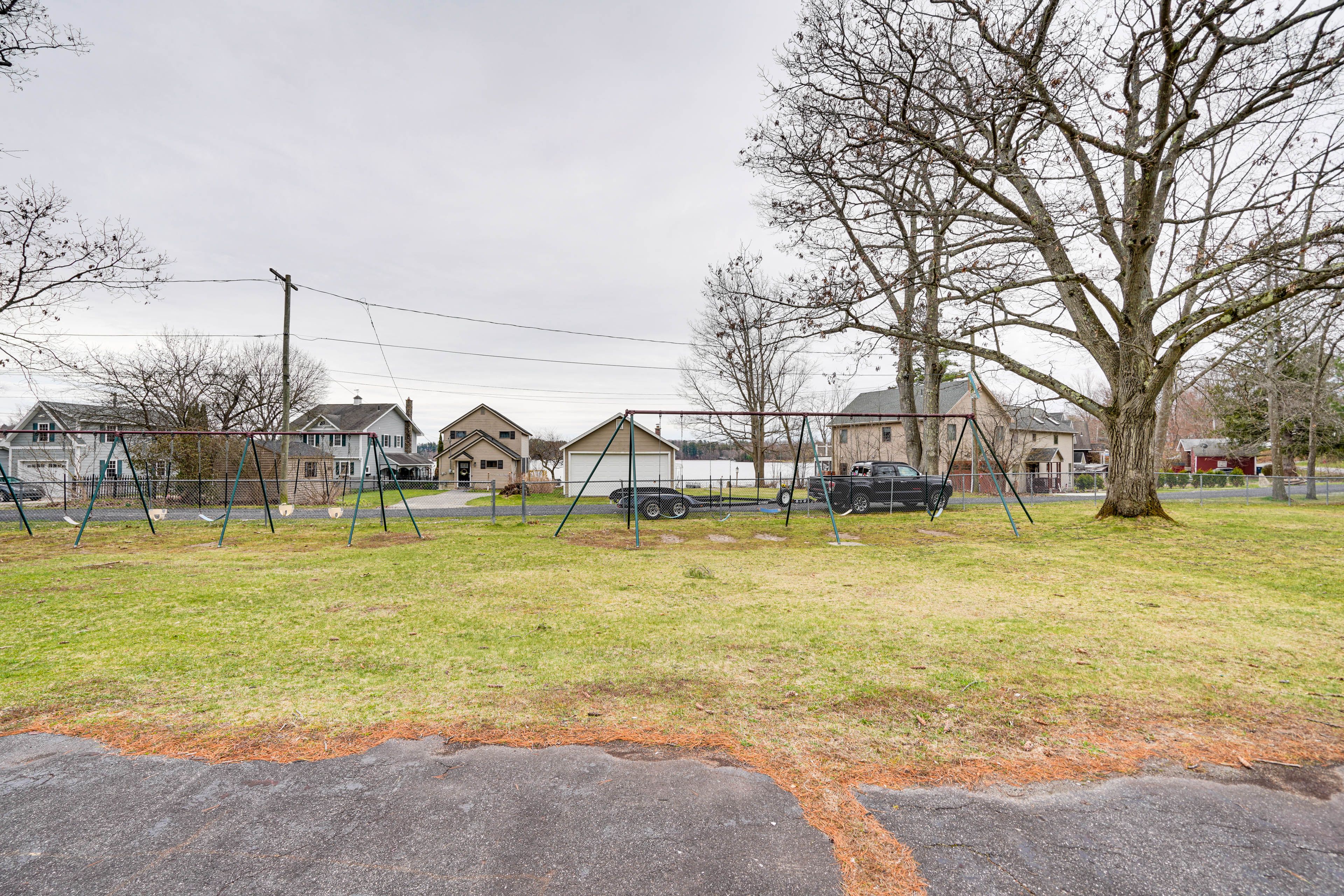 Nearby Community Park | Basketball Court | Playground