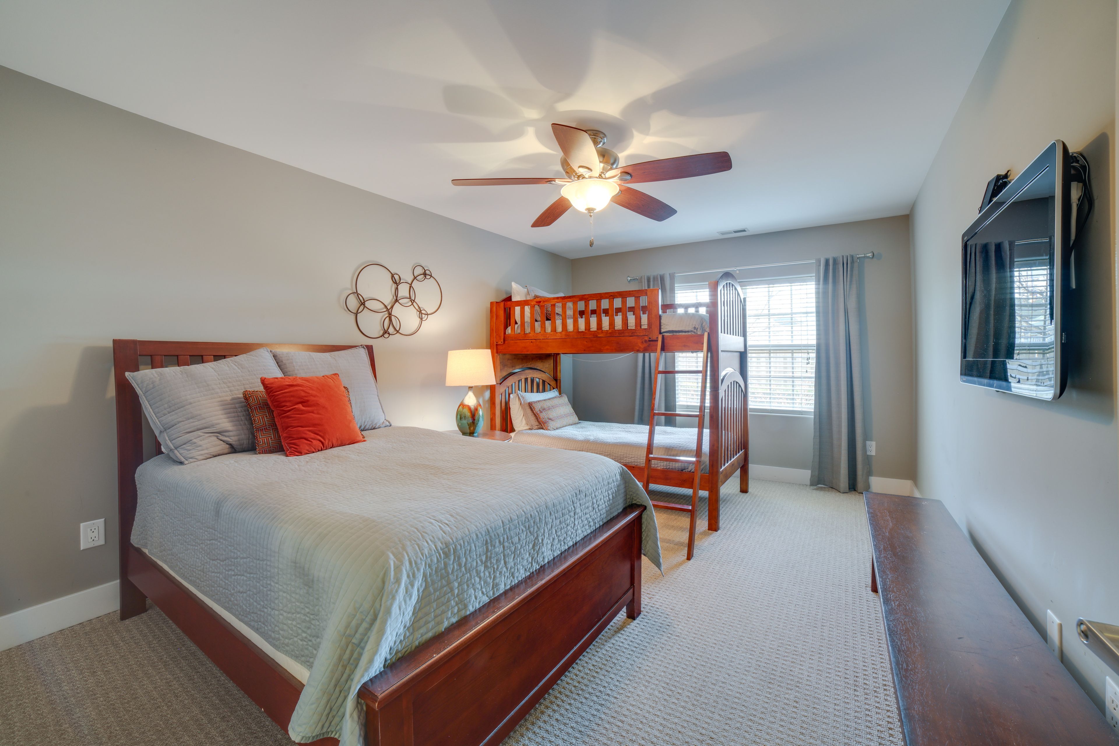 Bedroom 2 | Full Bed | Twin Bunk Bed