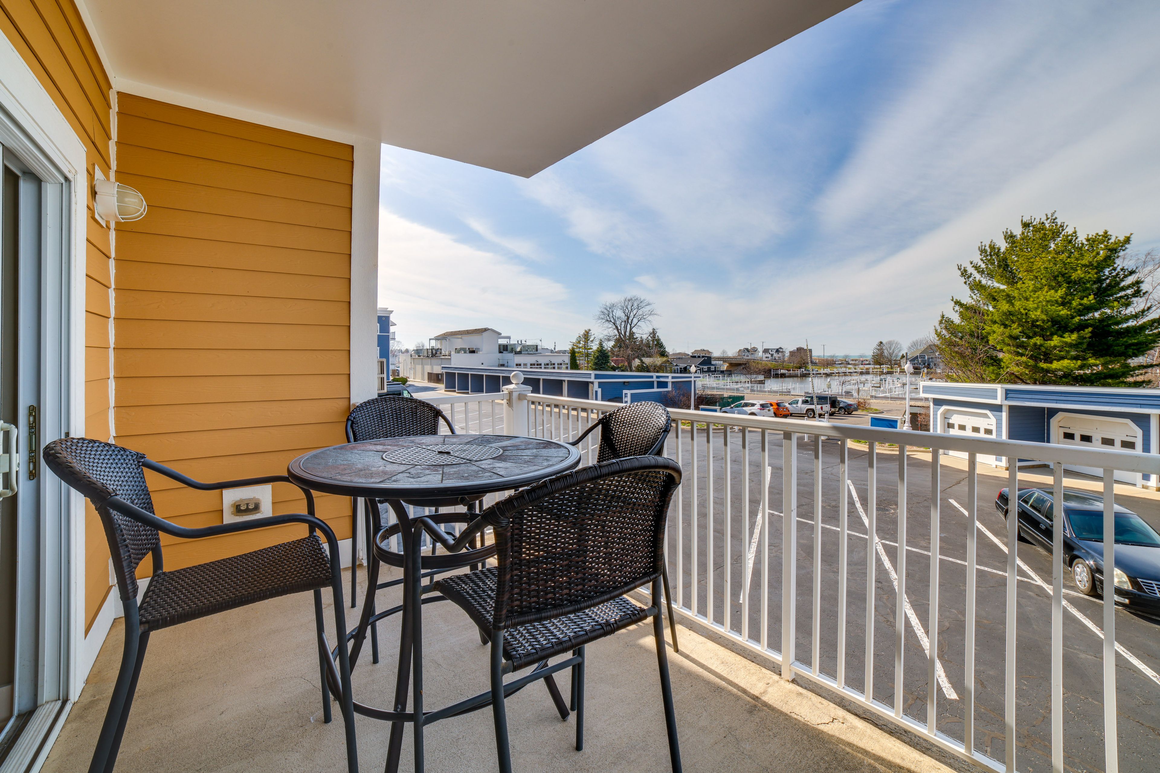 New Buffalo Vacation Rental | 2BR | 2BA | 1,600 Sq Ft | Step-Free Entry